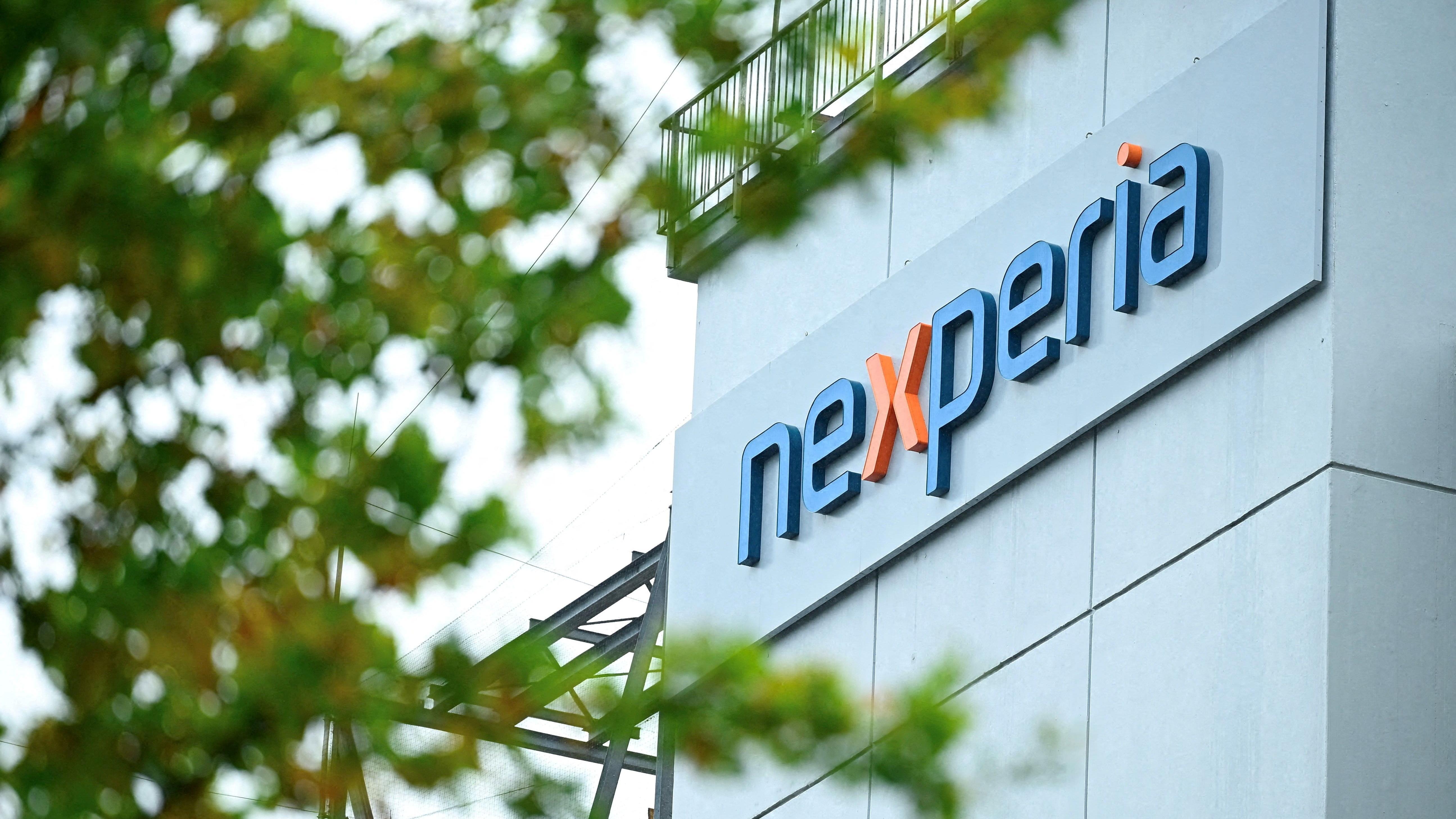 荷蘭政府宣布暫緩接管安世半導體。(資料圖片/路透社)