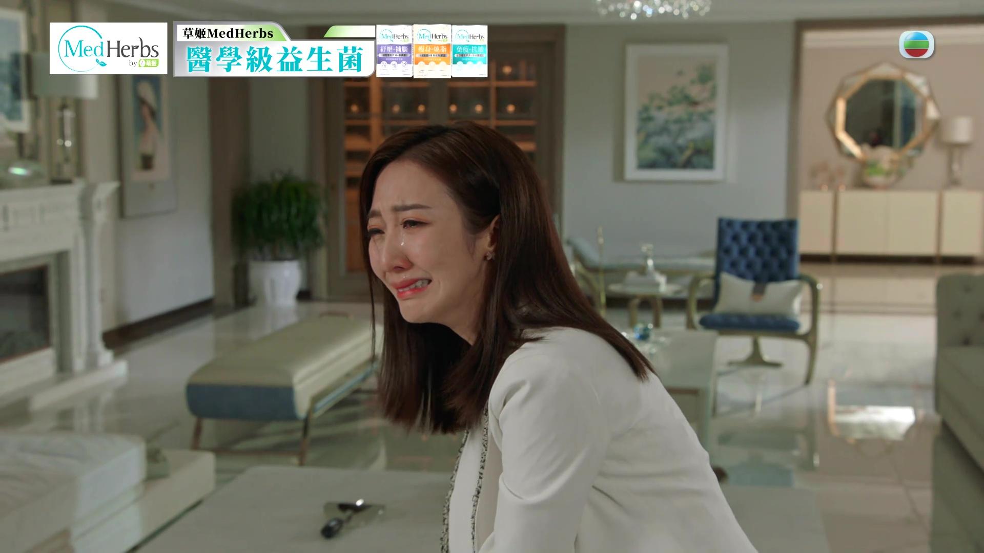 《金式森林》昨晚一集劇情交代何依婷被揭育有私生女。