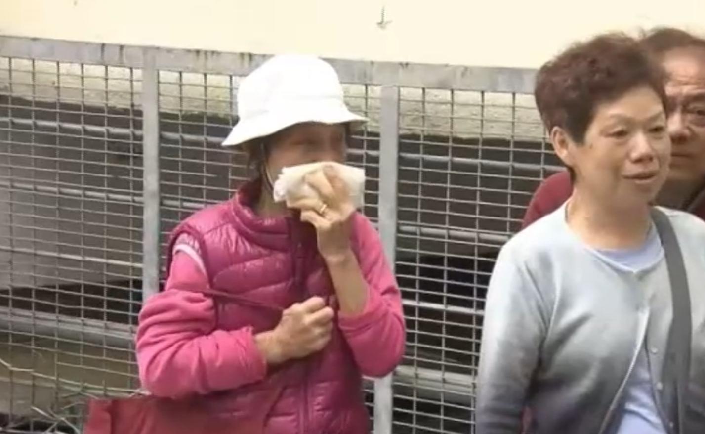 葵盛西邨發生火警。(now新聞截圖)