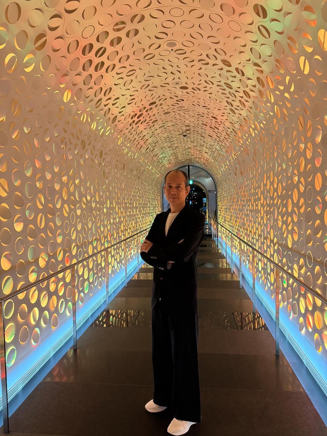 蘇民峰更於1986年開設蘇民峰教室。