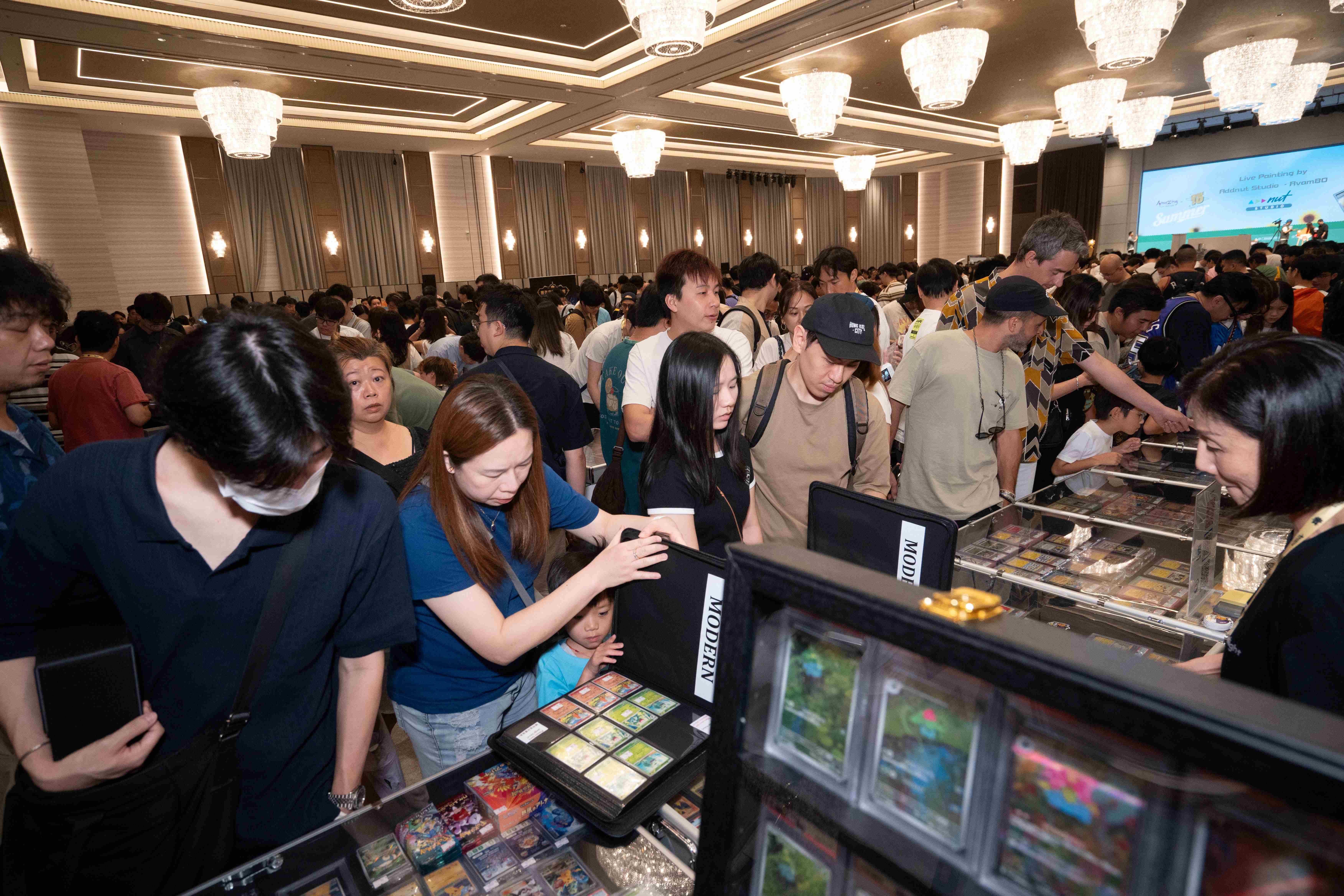 過往的卡牌展吸引大批卡迷入場。