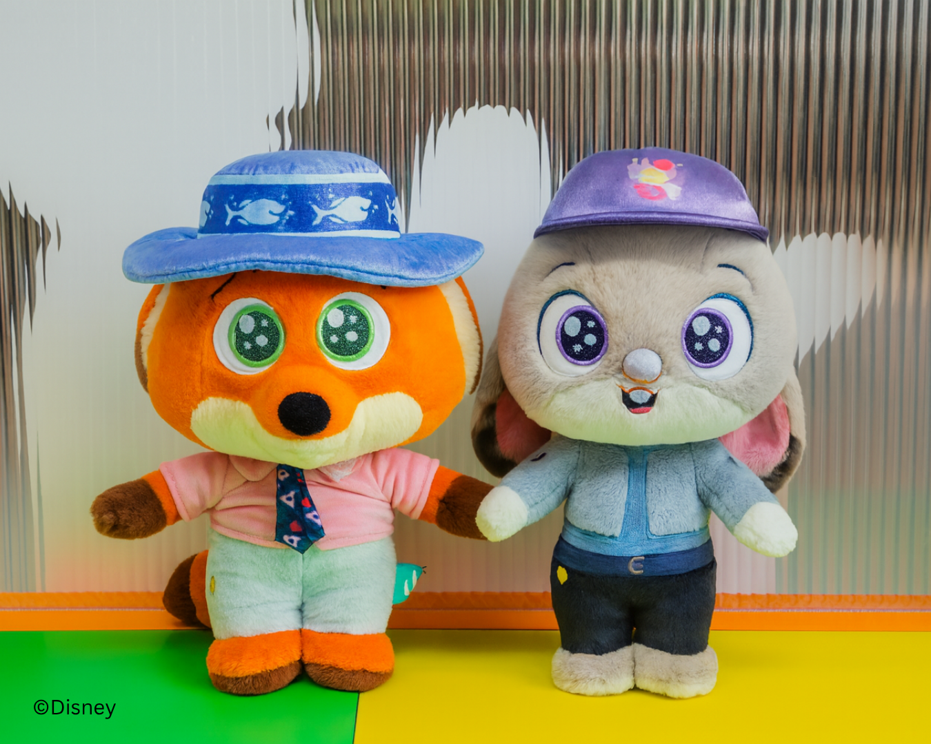 30cm公仔每款HKD 208