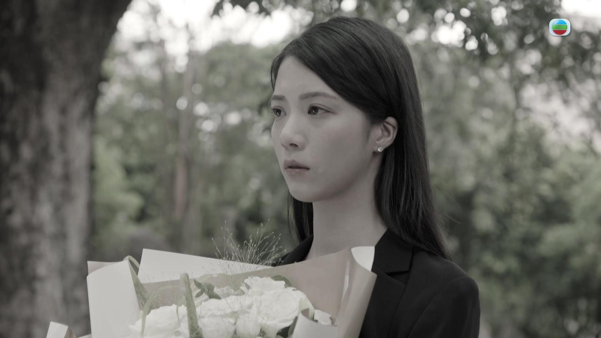 陳曉華的喊戲確是相當有層次,在離別戲中,曉華哭得淒涼、痛心又不捨;但之後在仰天喪禮上,因為被逼面對現實的林澄,起初流著的是「空洞」的眼淚、感覺猶如痛至行屍走肉;之後因為看到仰天的遺照,曉華的喊戲又多了一份溫柔及思念,相當好戲。