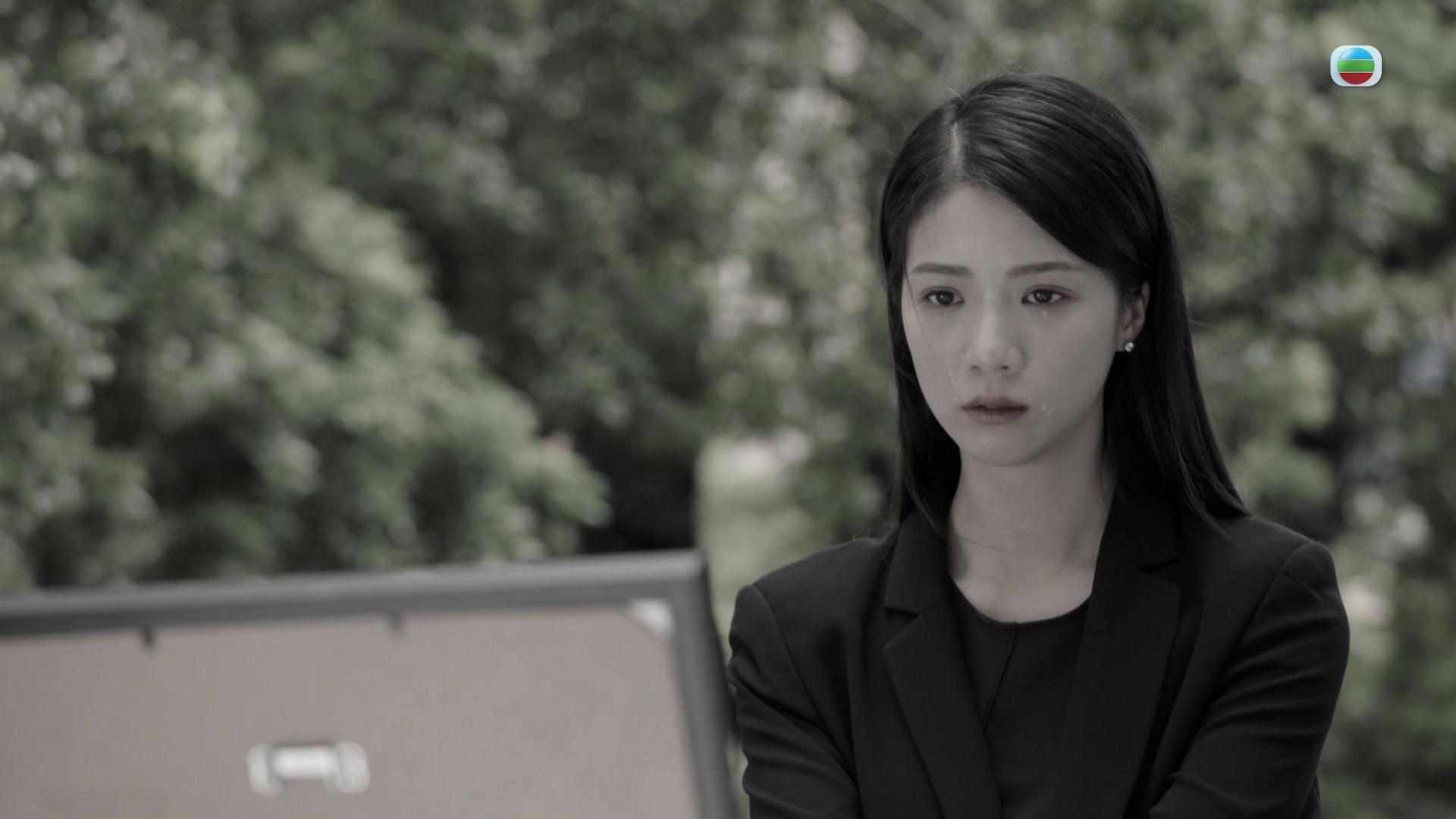 陳曉華的喊戲確是相當有層次,在離別戲中,曉華哭得淒涼、痛心又不捨;但之後在仰天喪禮上,因為被逼面對現實的林澄,起初流著的是「空洞」的眼淚、感覺猶如痛至行屍走肉;之後因為看到仰天的遺照,曉華的喊戲又多了一份溫柔及思念,相當好戲。