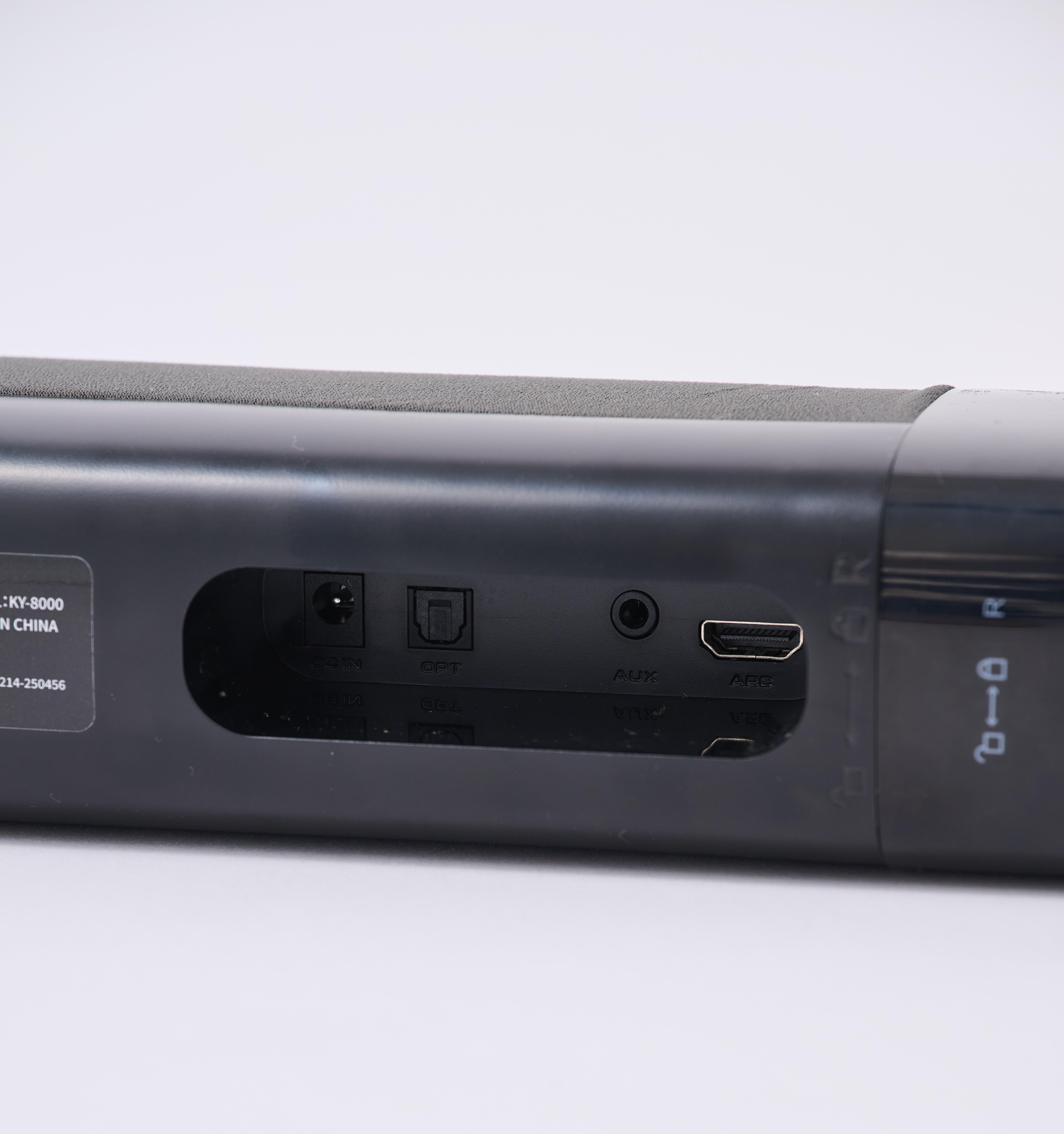 3COINS PREMIUM 2WAY Soundbar支援有線連接。