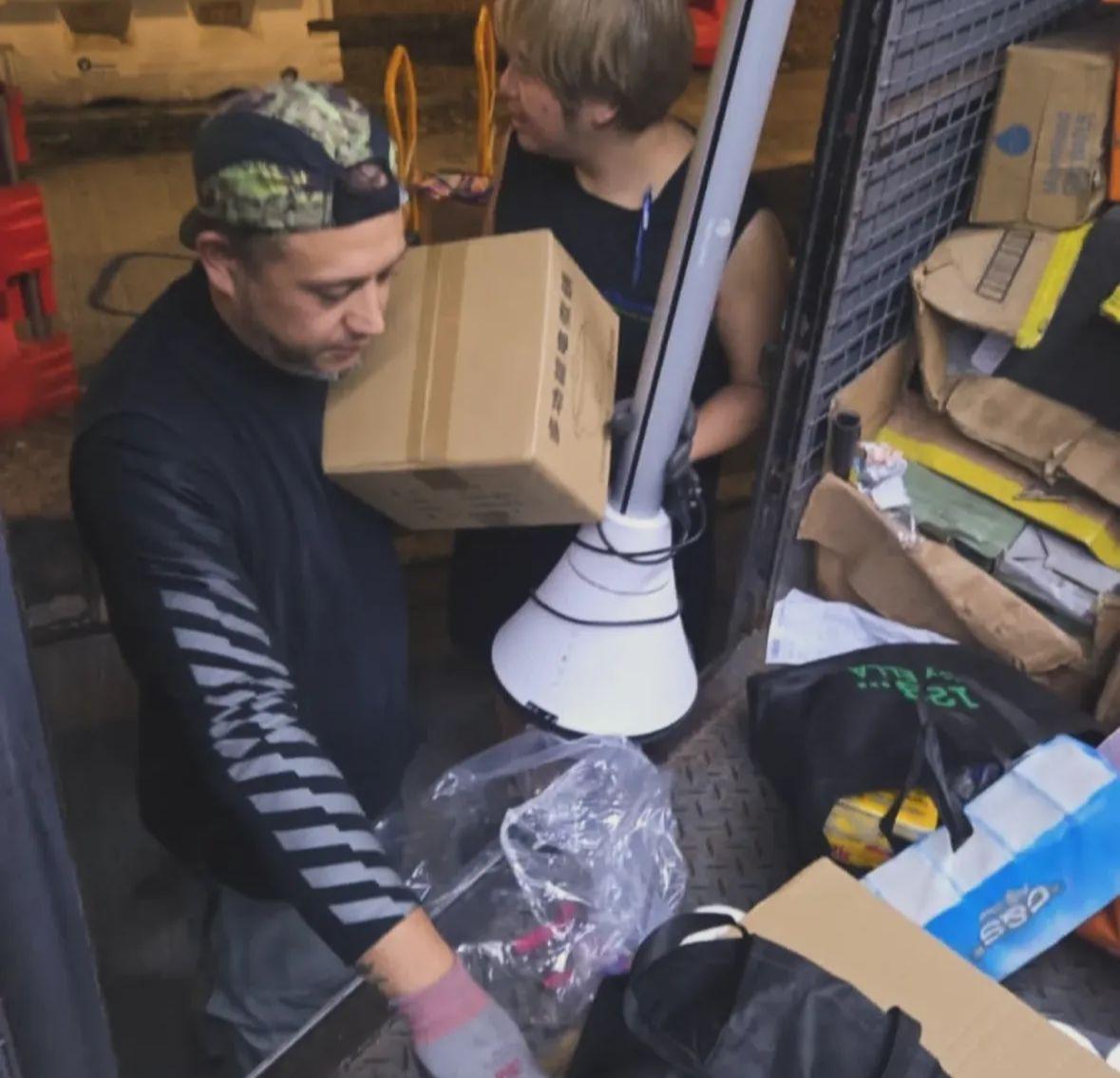 張致恒為災民出一分力。