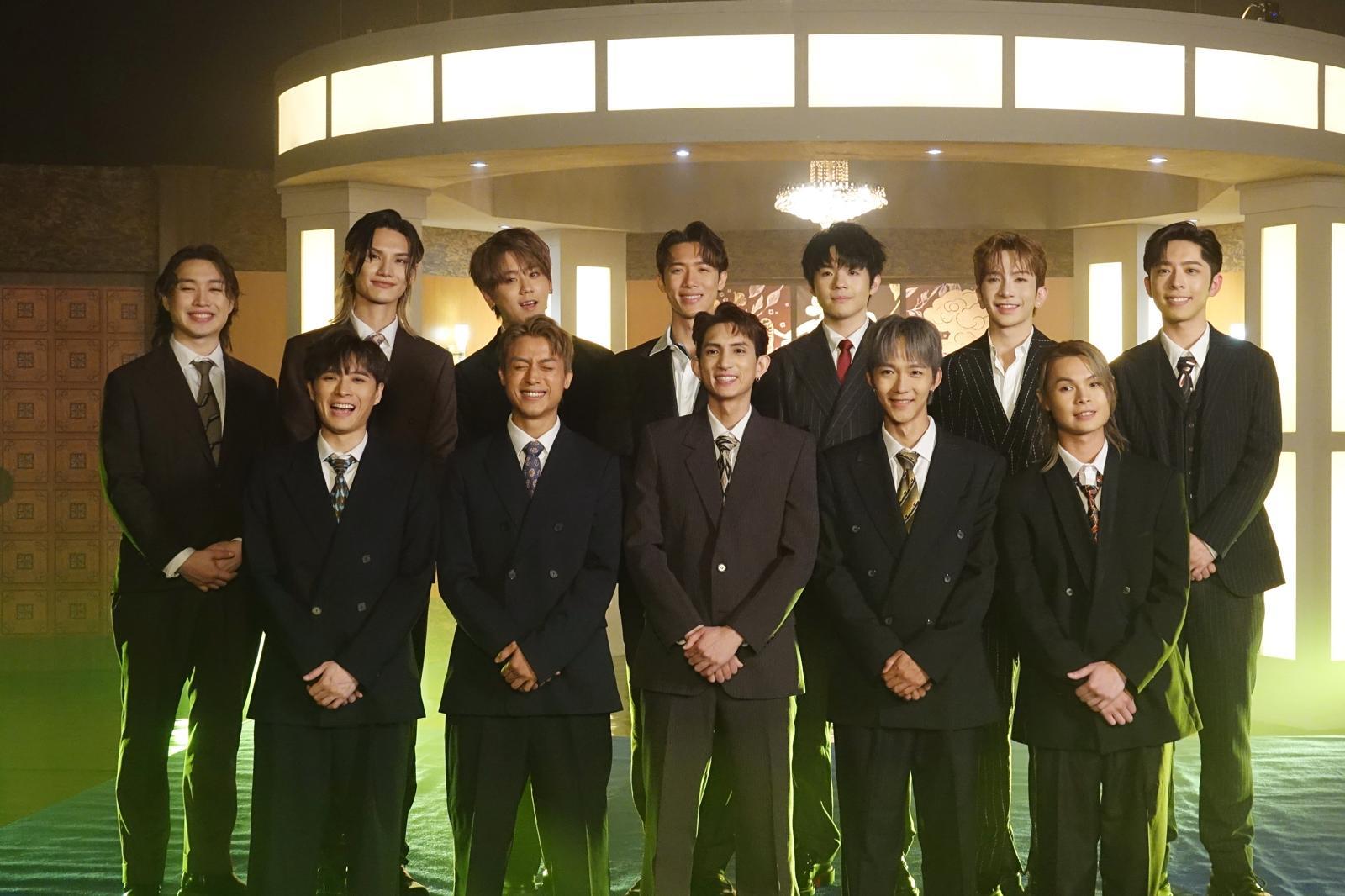 MIRROR推出最新團歌《DNA is U》。