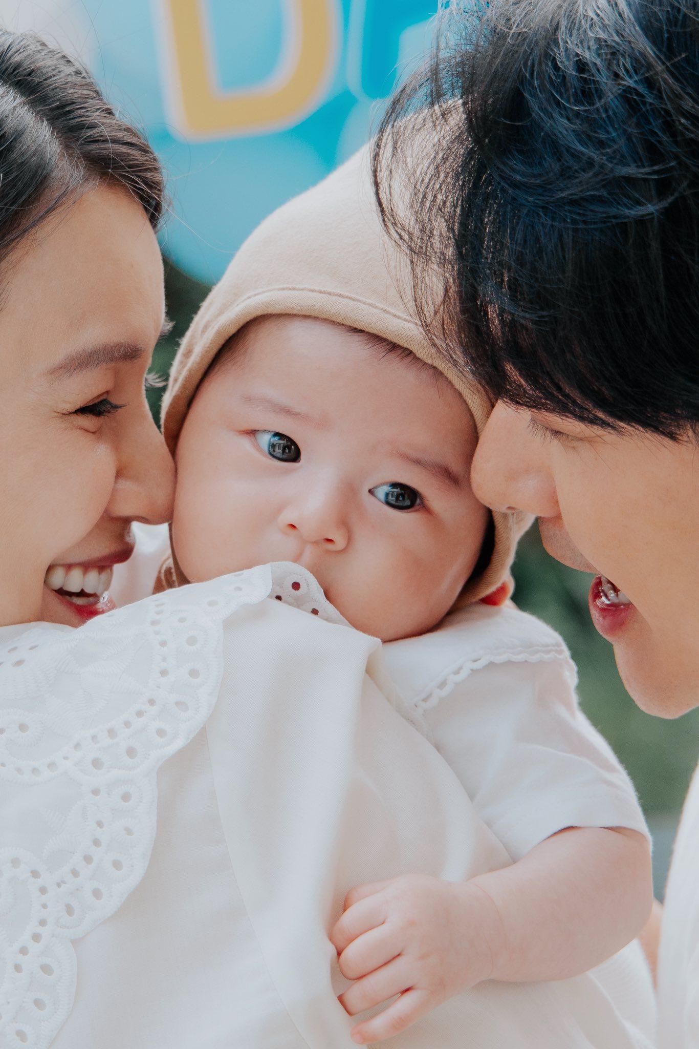 蕭正楠與黃翠如今年3月迎來愛情結晶品「蕭哈哈」。