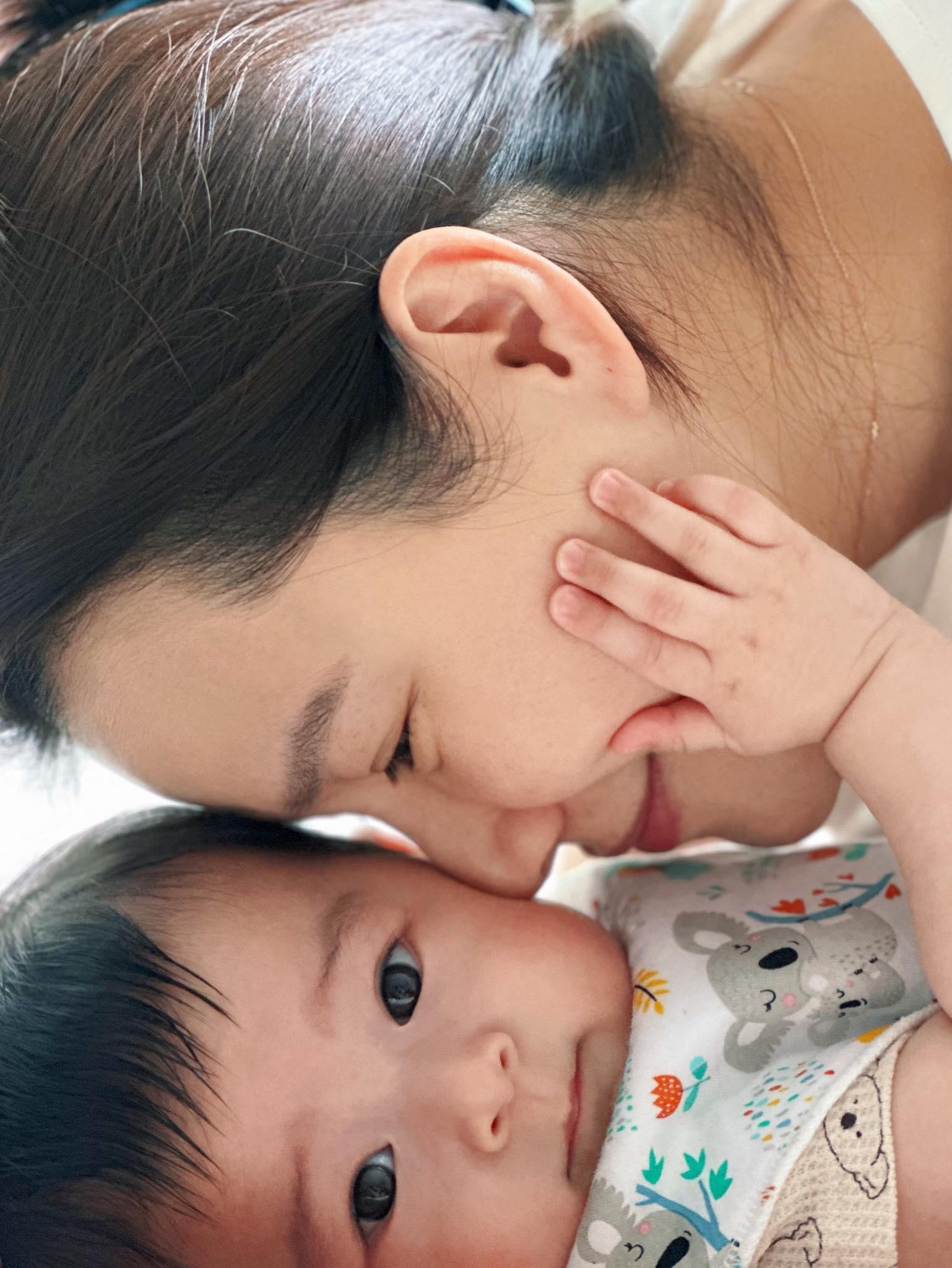 蕭正楠與黃翠如今年3月迎來愛情結晶品「蕭哈哈」。