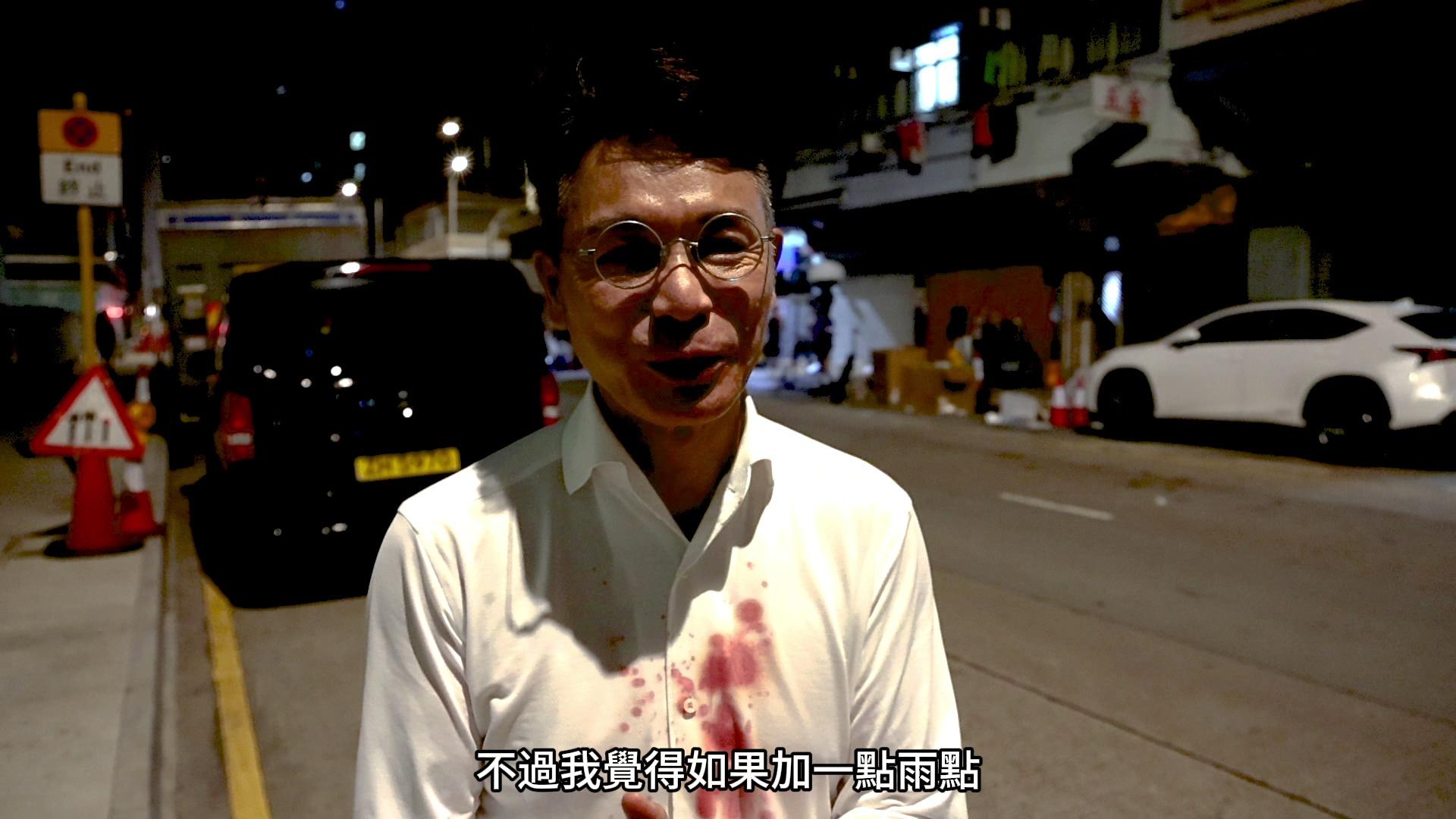 原來安仔為了場口不但碌來也碌去,而且拍攝期間還一度下大雨,不過安仔受訪時笑言是「天公造美」,皆因下雨能增添淒美感。