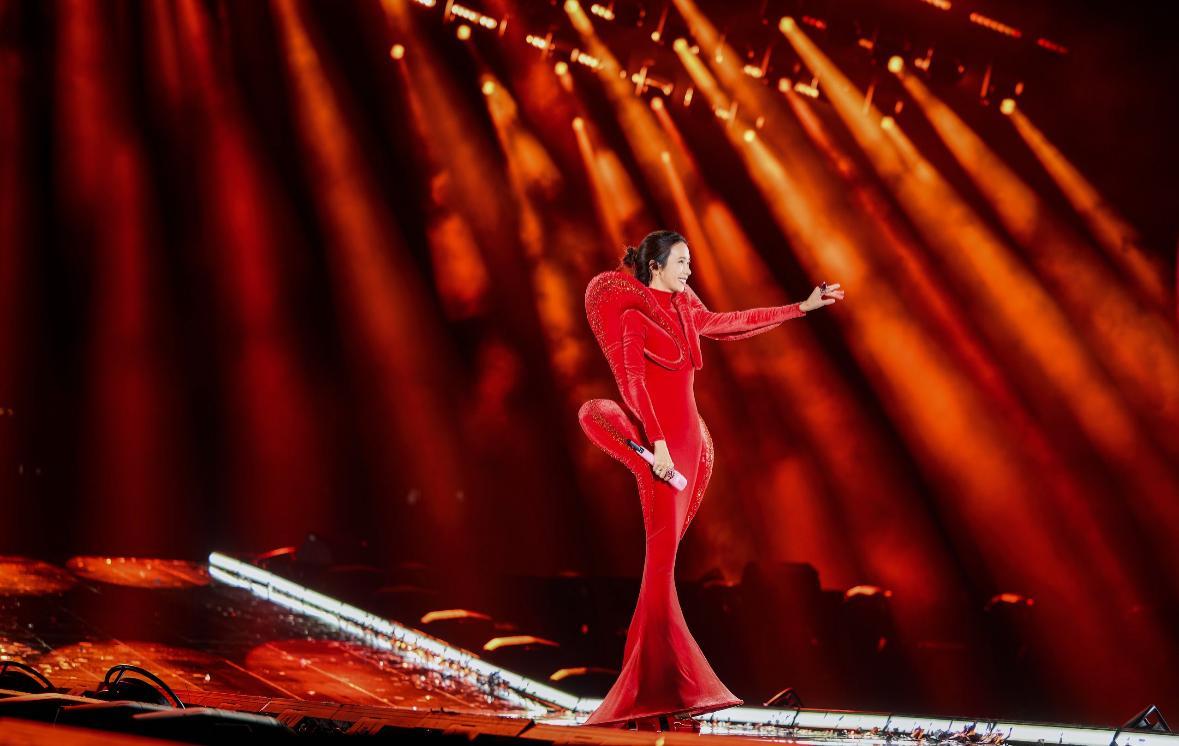 莫文蔚 把「家」的溫暖帶到啟德主場館和大家一起分享。