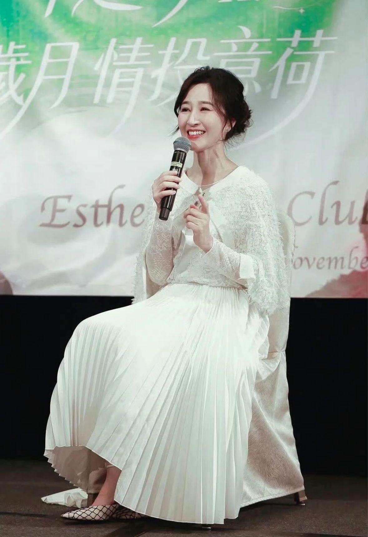 娥姐保養得宜。