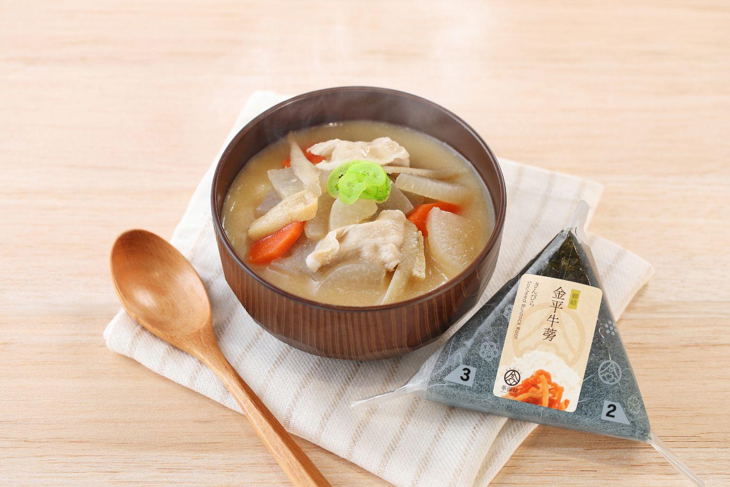 8品和風野菜豚汁