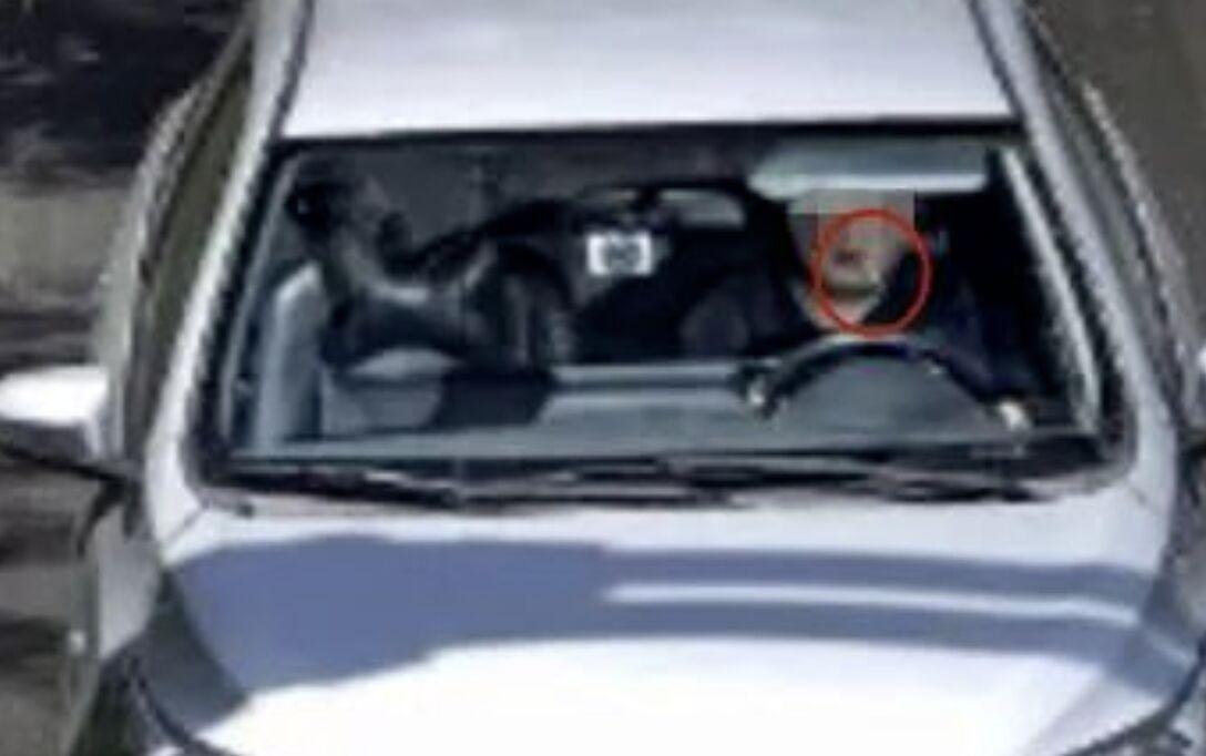 司機一度被指「駕車時有其他妨礙安全駕駛的行為」。(瀟湘晨報)