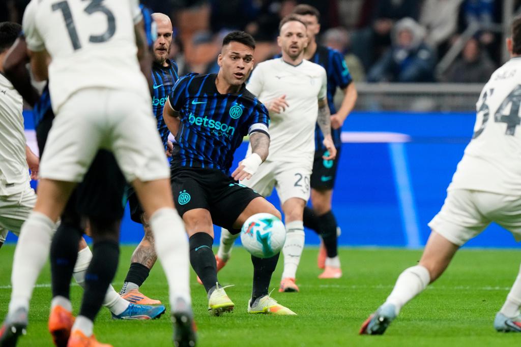 拿達路馬天尼斯為國際米蘭打開紀錄。(美聯社)