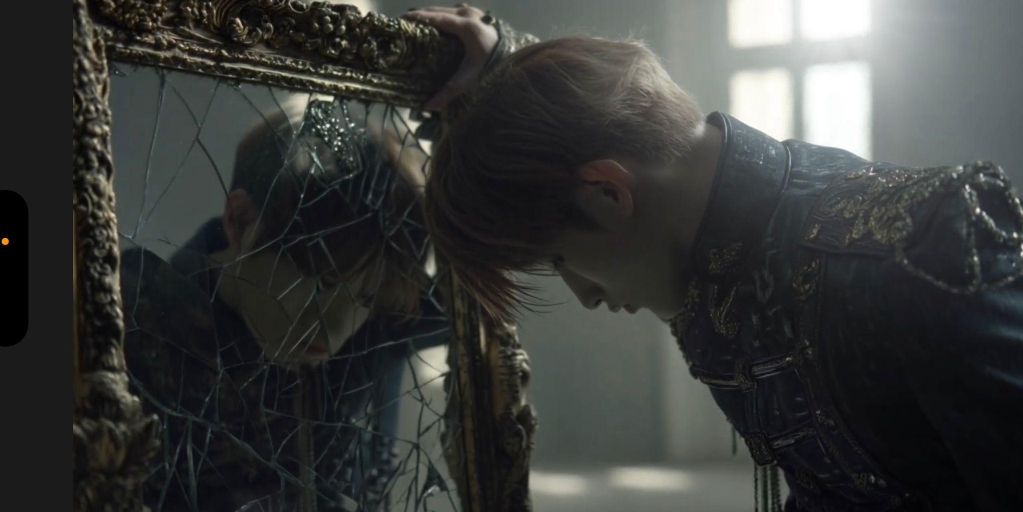 XODIAC新歌《Alibi》上架,並推出了AI版完整MV《Alibi: MOONLIGHT BLOOD ALLIANCE》。