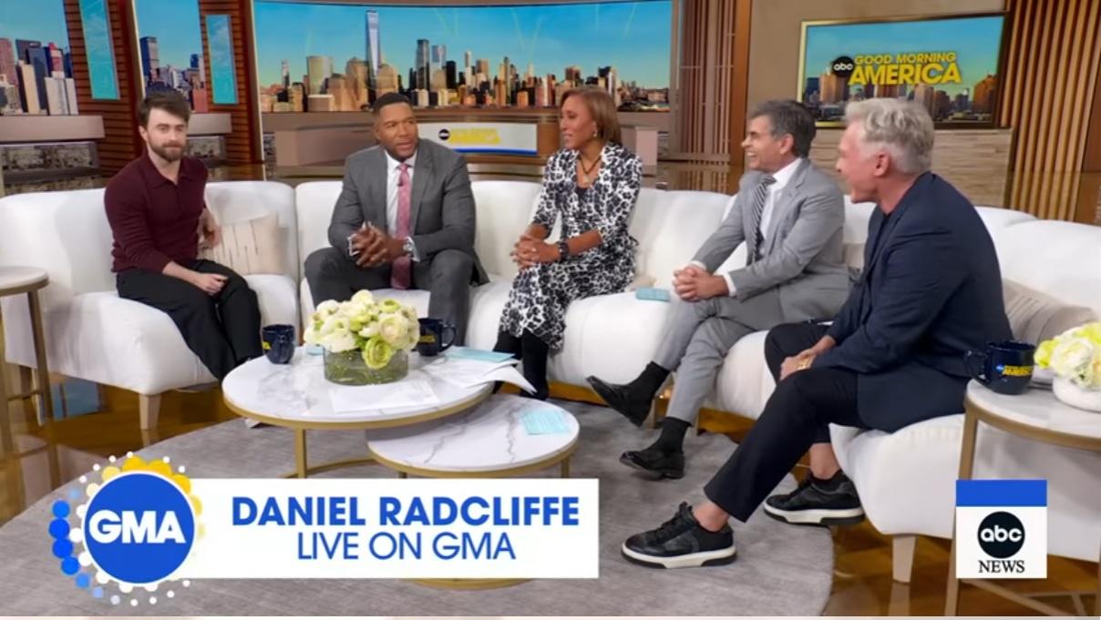 Daniel談到接替他的年輕演員時,希希望他們能擁有比他更美好的演藝時光。