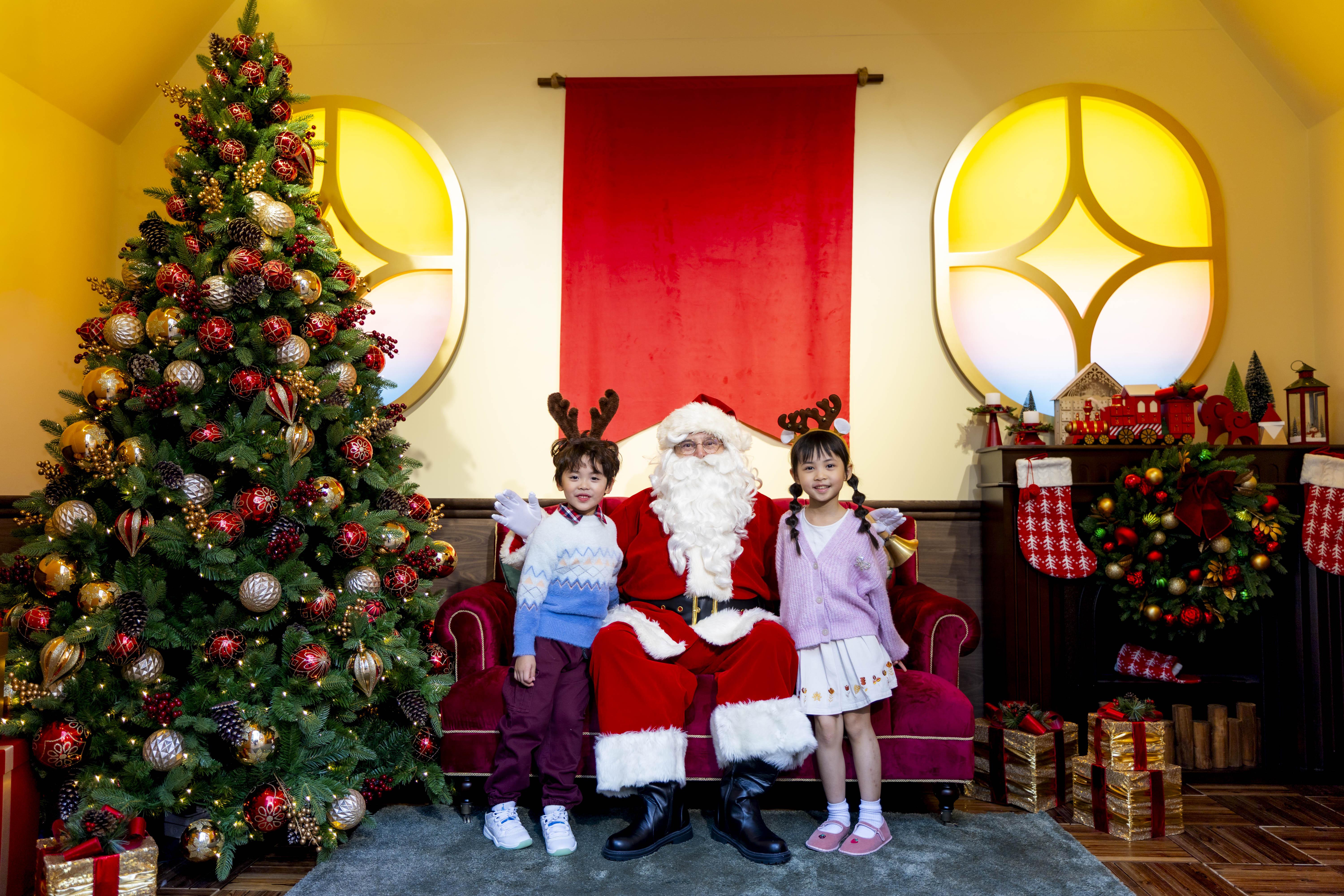 中環皇后像廣場「聖誕天地」 聖誕老人小屋