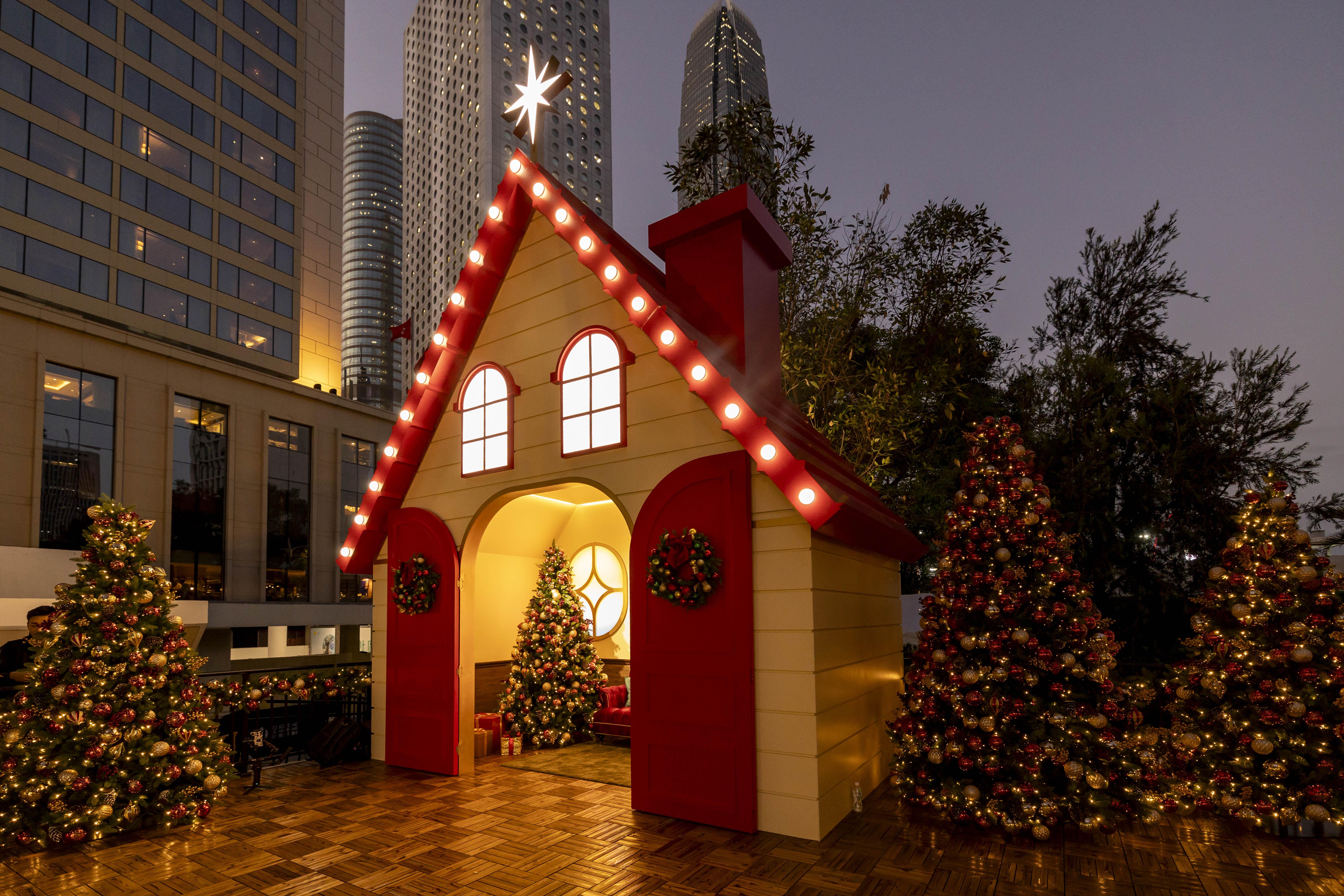 中環皇后像廣場「聖誕天地」 聖誕老人小屋