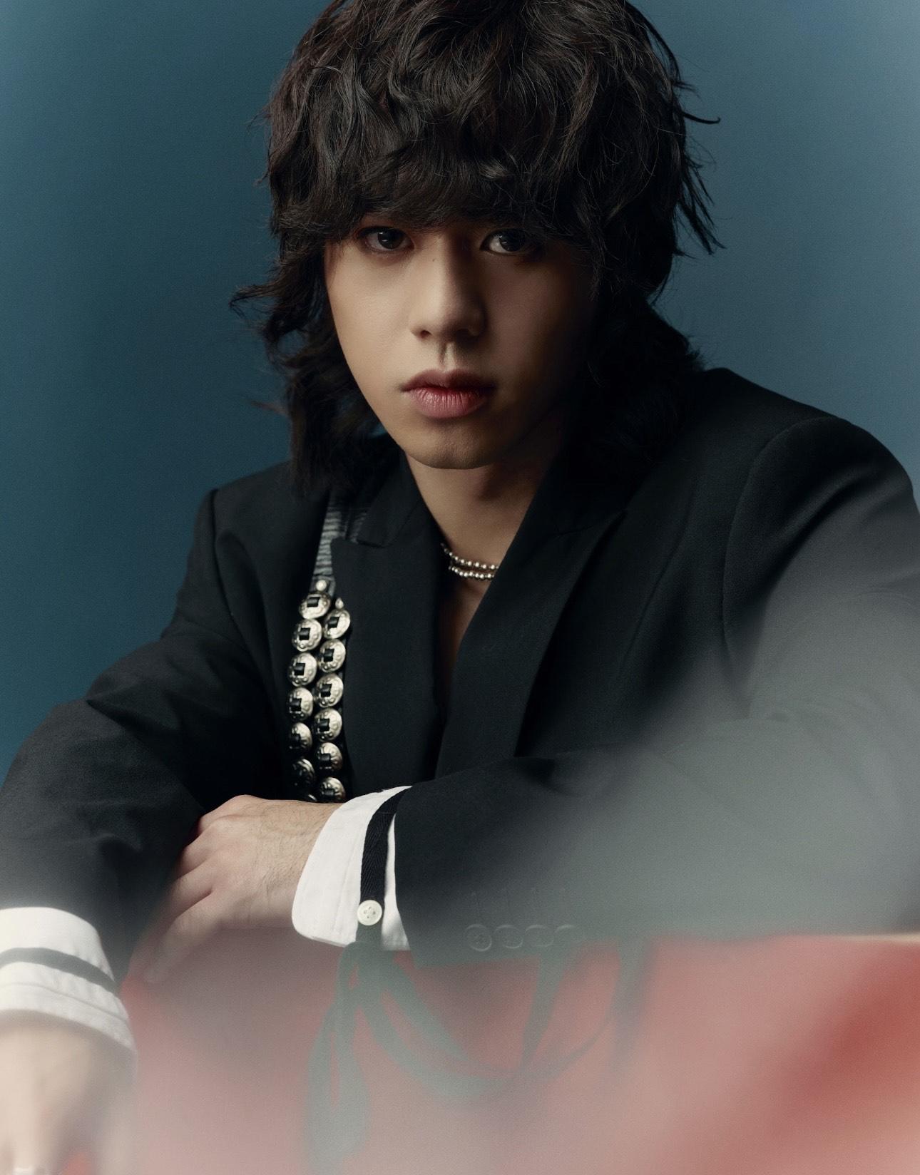 曾比特自爆目標跟楊受成推出新歌。