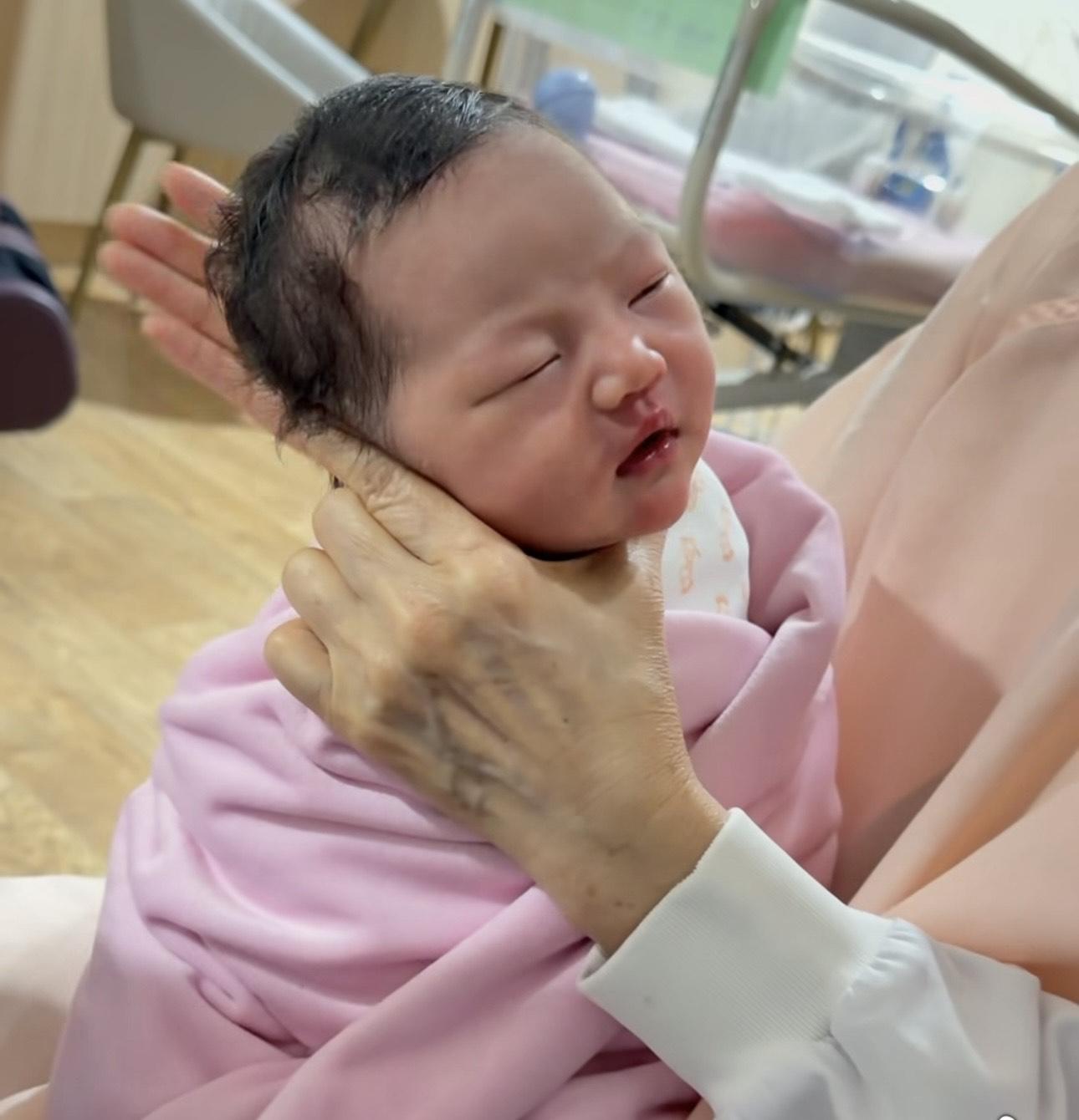 Coffee指妹妹身體健康,一切安好。