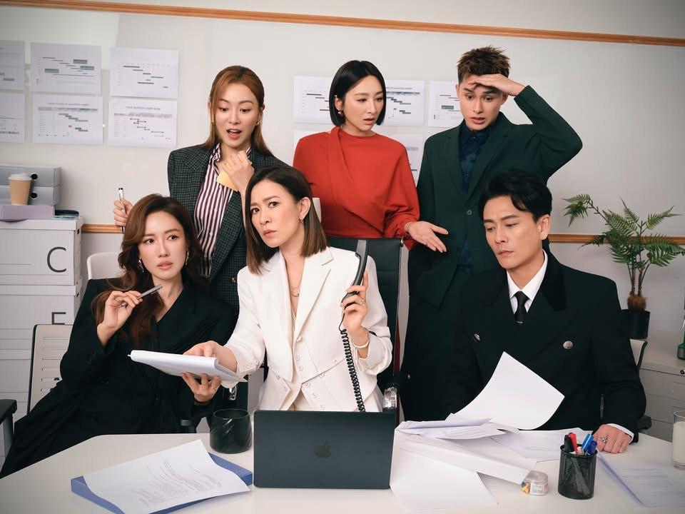 佘詩曼雖然忙於《新聞女王2》的宣傳,但亦抽空陪佘媽媽慶生。