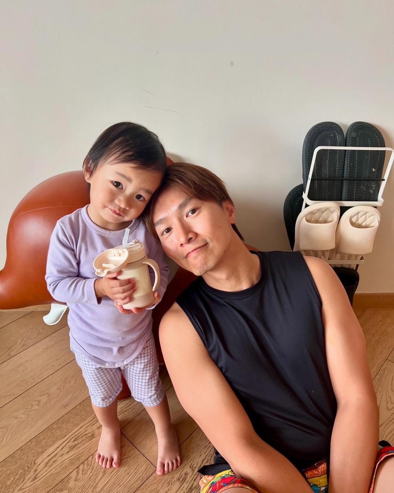 陳柏宇有女萬事足。