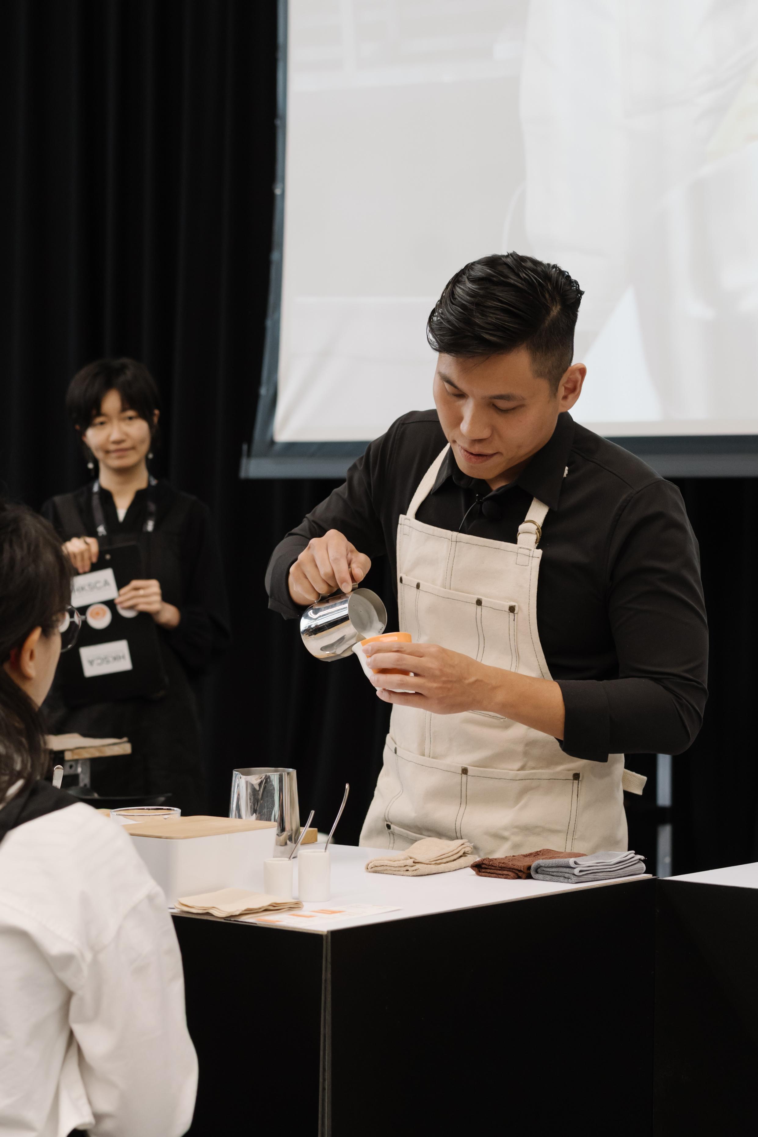 拍檔Gary榮獲2024年香港咖啡師大賽及2024年香港咖啡調酒大賽冠軍。