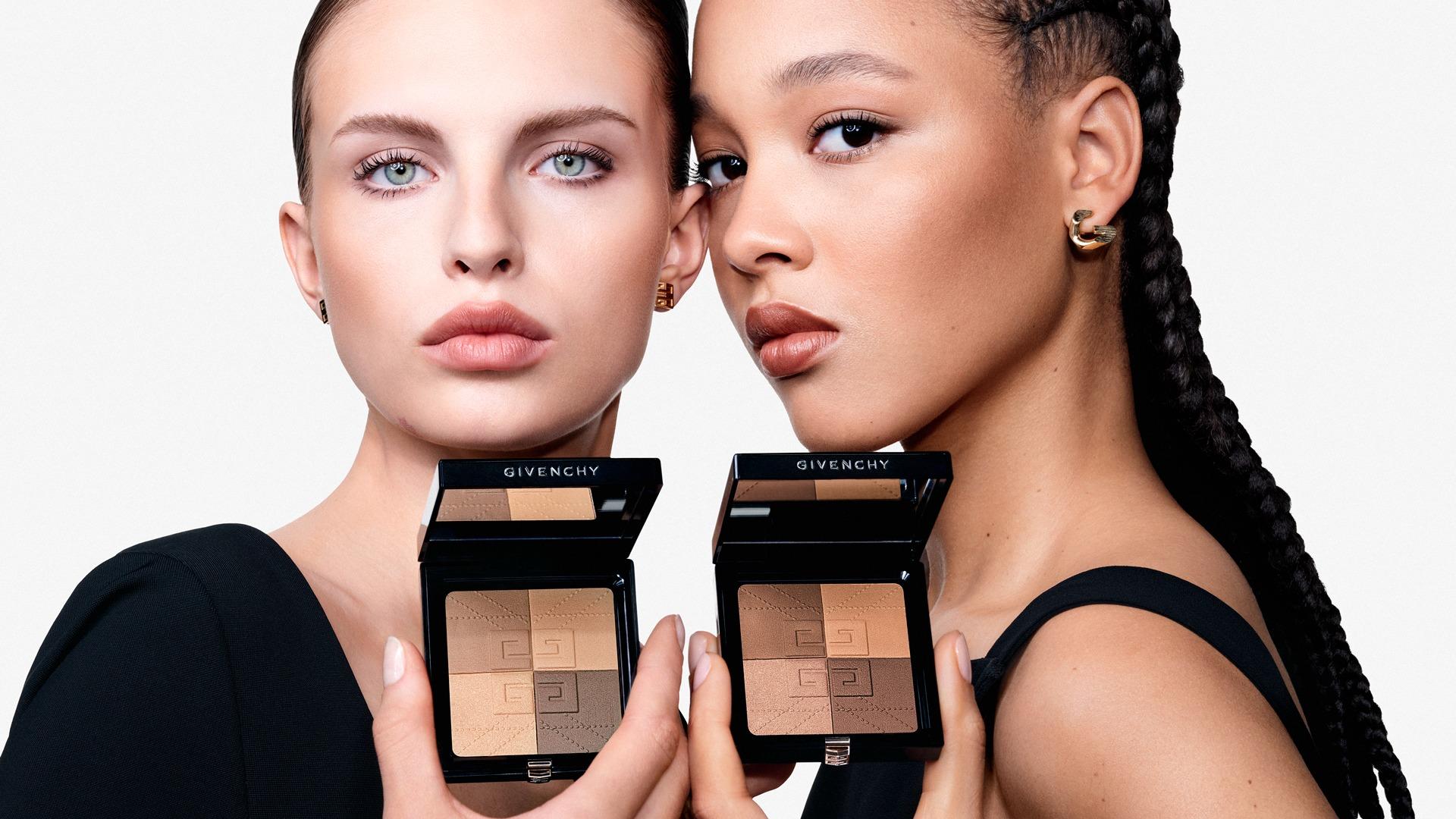 聖誕彩妝2025|GIVENCHY稜鏡四色修容粉餅 $515/7g