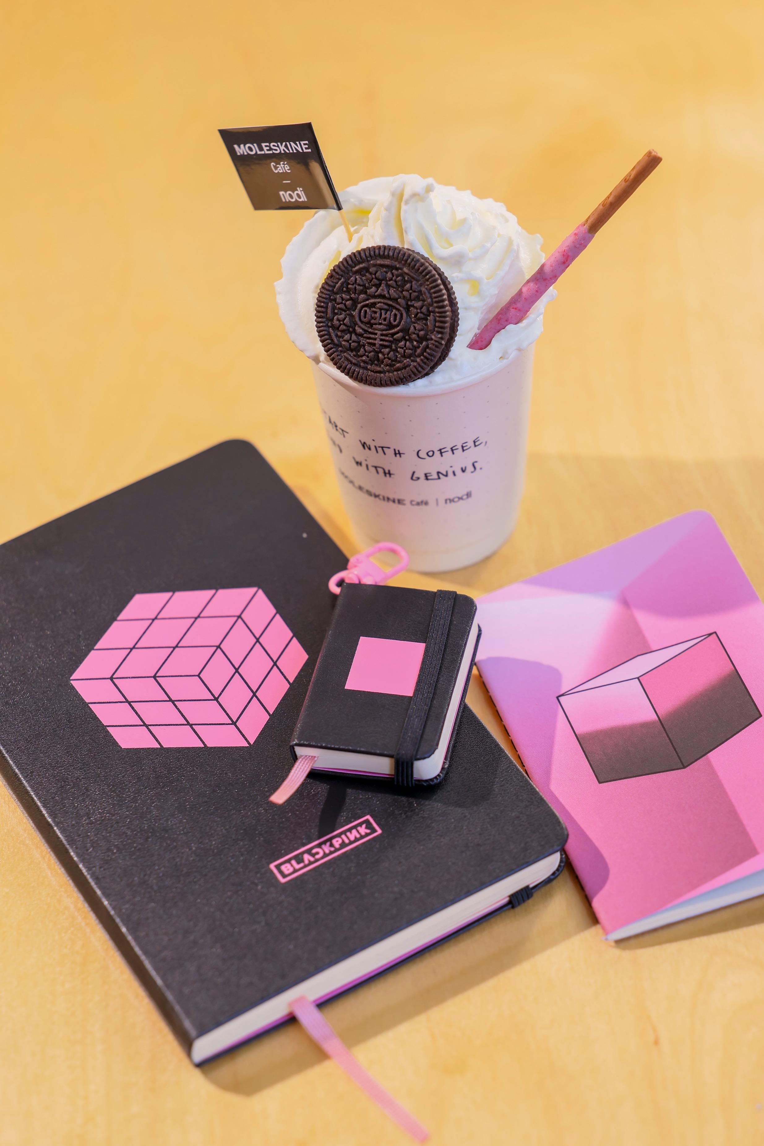 MOLESKINE x BLACKPINK系列