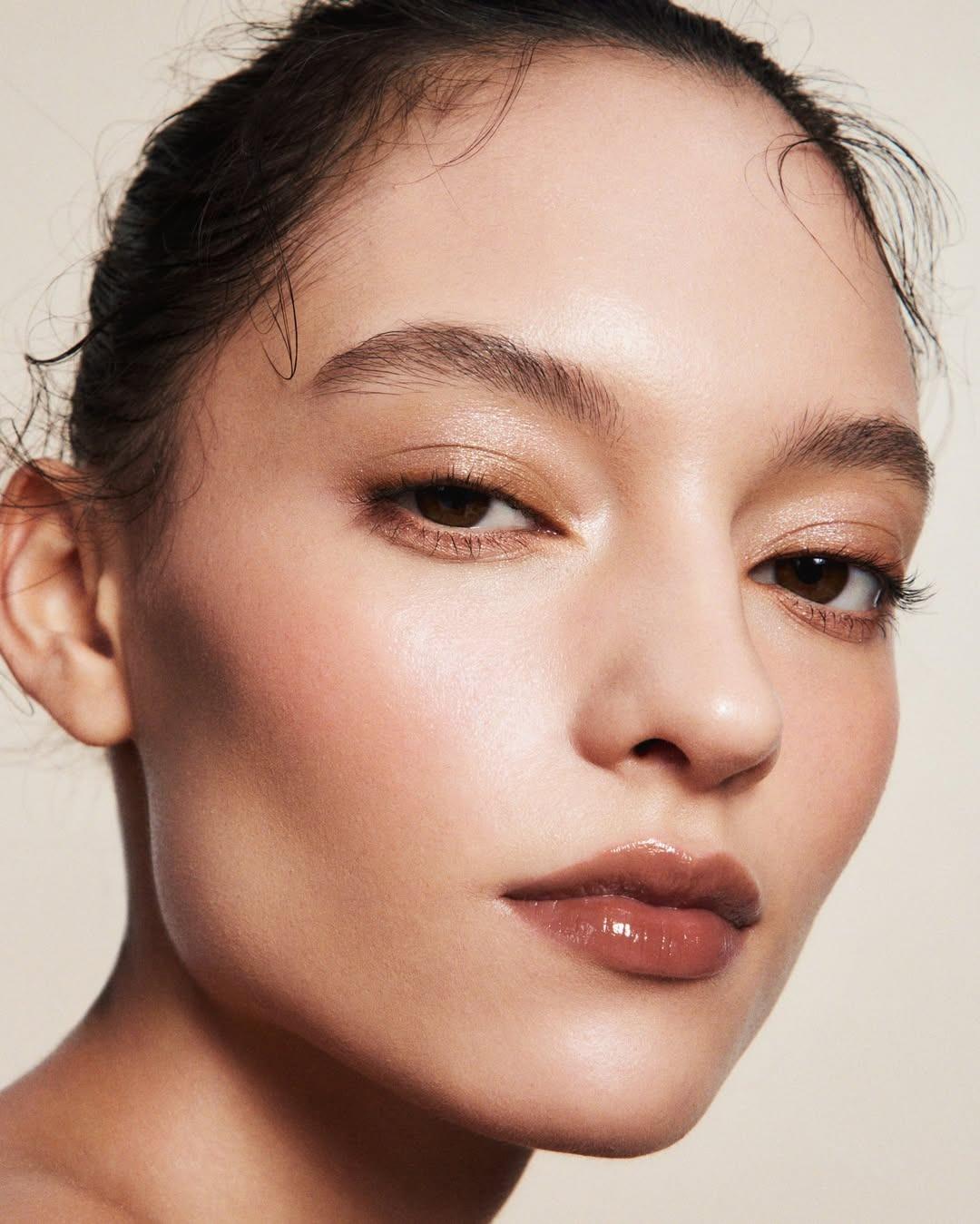 聖誕彩妝2025|SUQQU 晶采彩妝組 光飾 $640