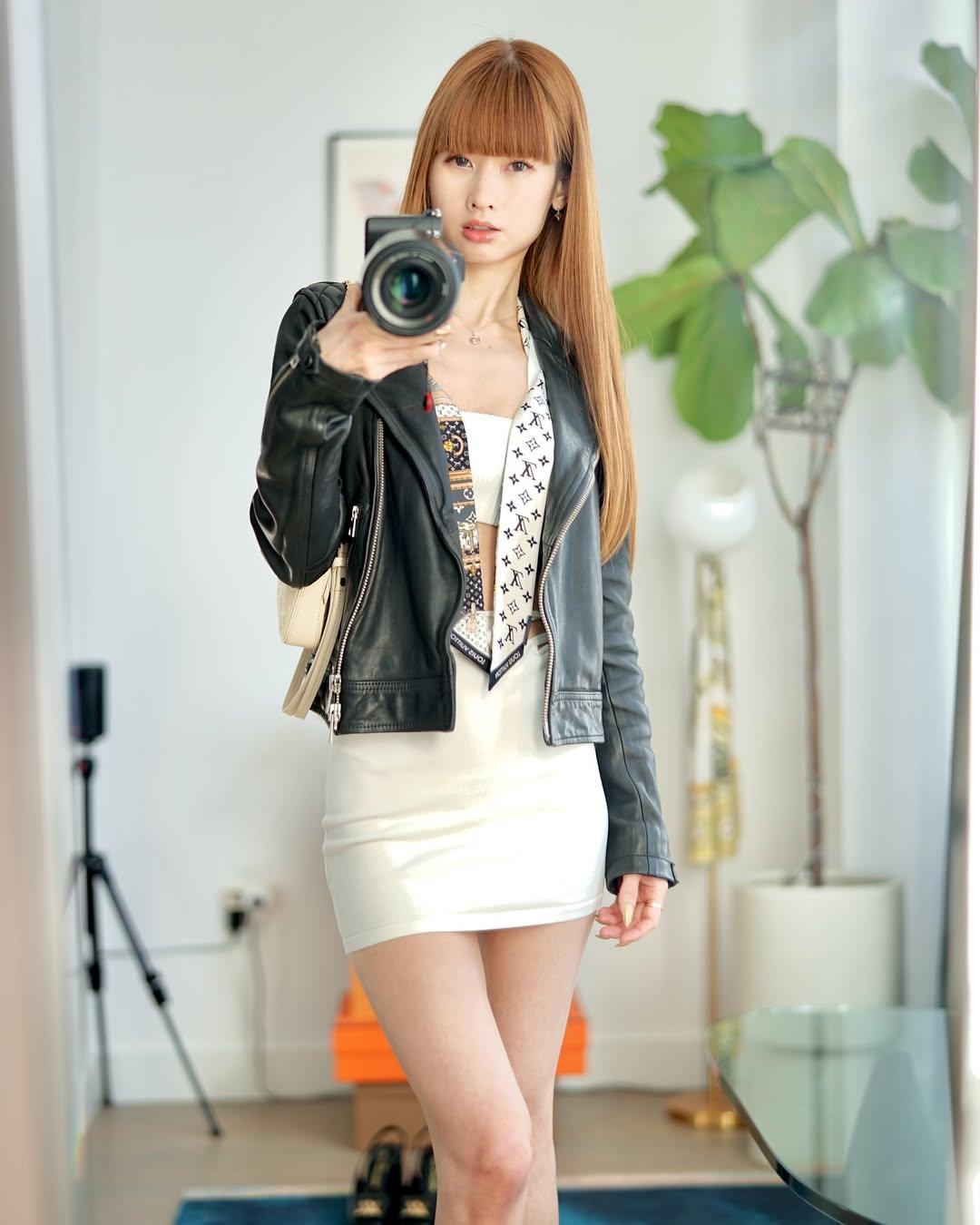 自稱美食網紅「Pei Chung」。