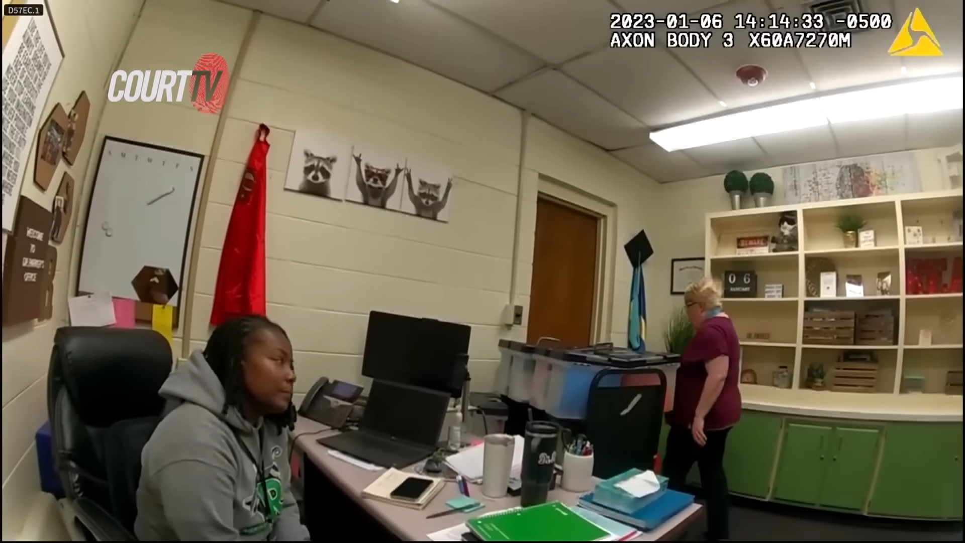 事發時副校長(左)畫面