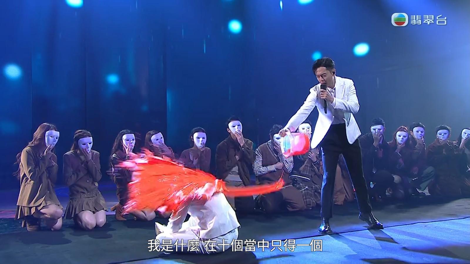 張振朗把油漆潑向林俊其。