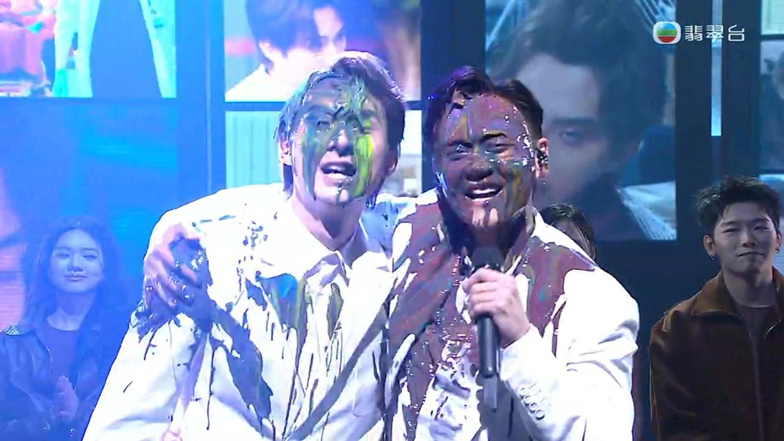 兩人演出贏得不少掌聲。