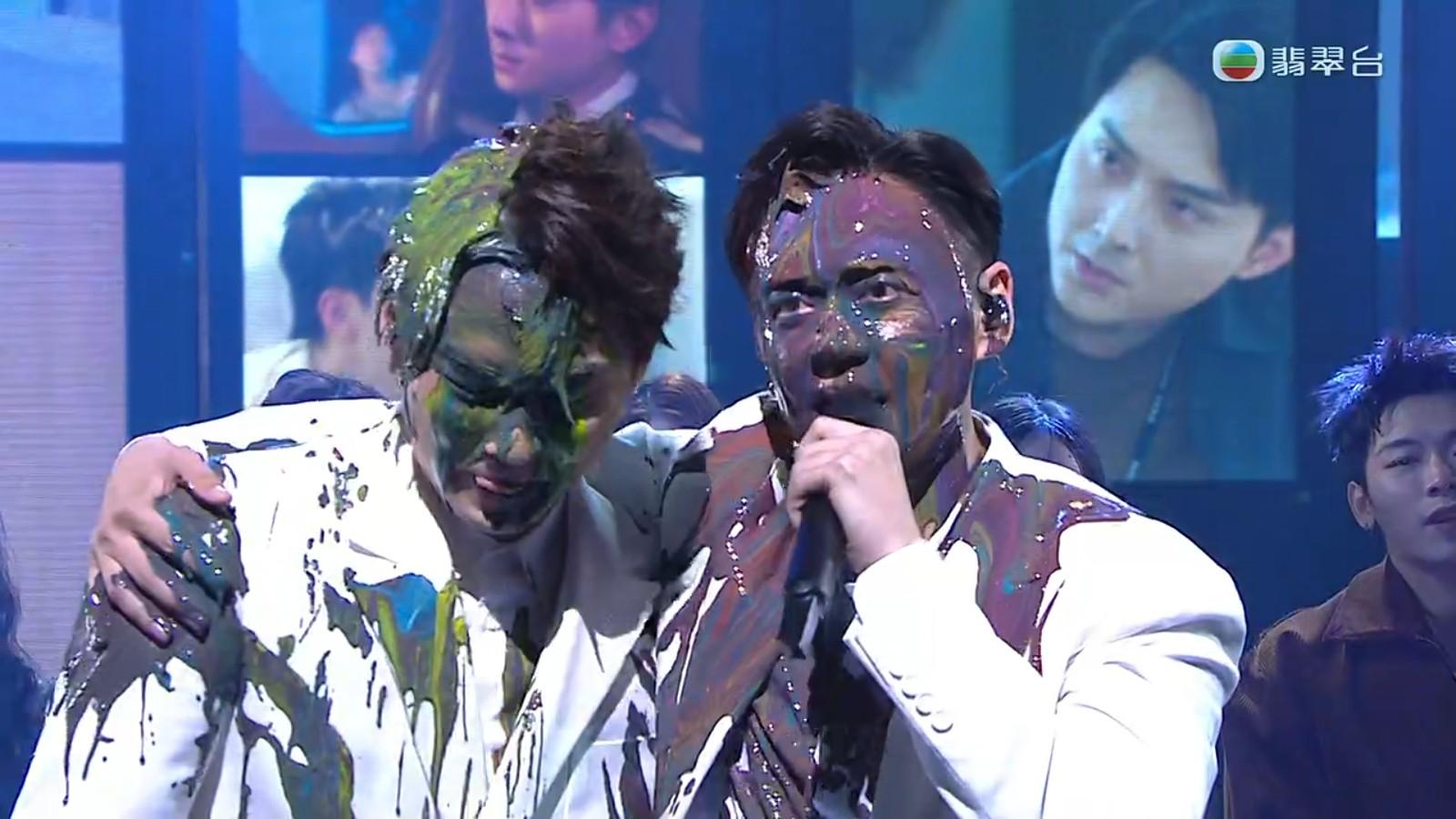 兩人演出贏得不少掌聲。