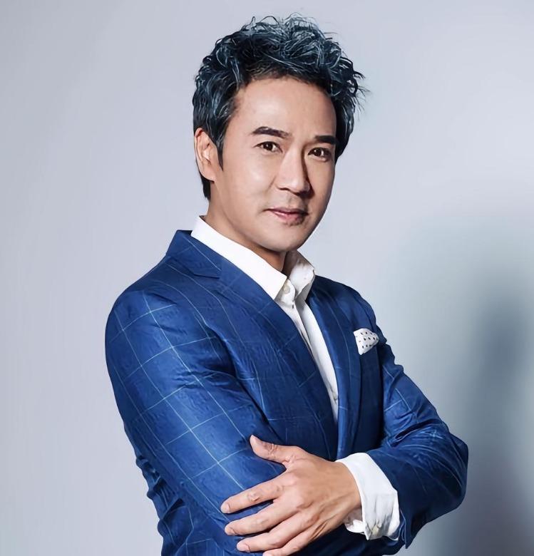 盧慶輝近年又再重返內地幕前拍劇。