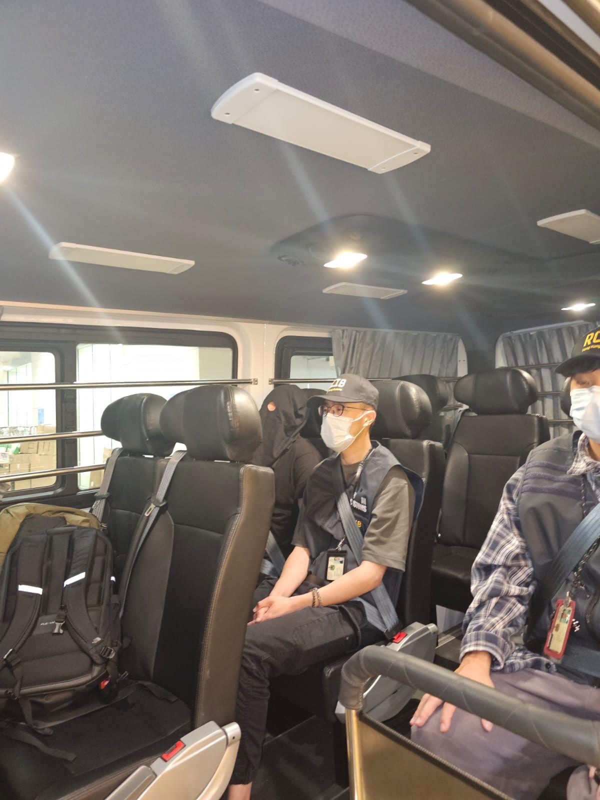 29歲逾期留港男子被捕。