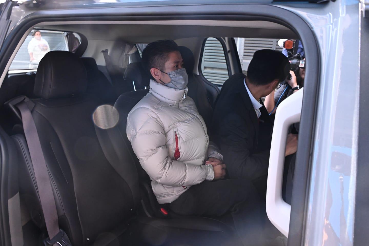 消息指廉政公署拘捕多名涉案工程公司人員,包括東主及項目經理等,並會押返公司調查。