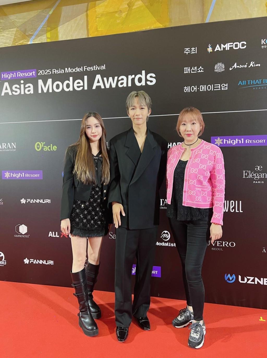 ACE娛樂旗下藝人Lenna T.,她精通韓文,出任Alton翻譯,並與Alton、唐安麒合照。