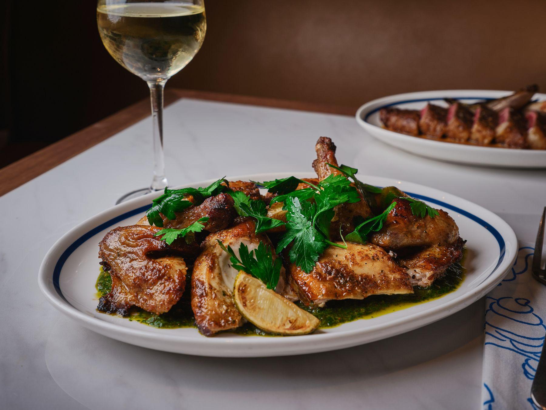 香料烤春雞配芫茜醬($268)