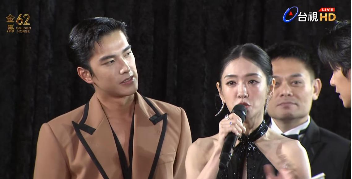 曾敬驊隨電影《我家的事》團隊進場。