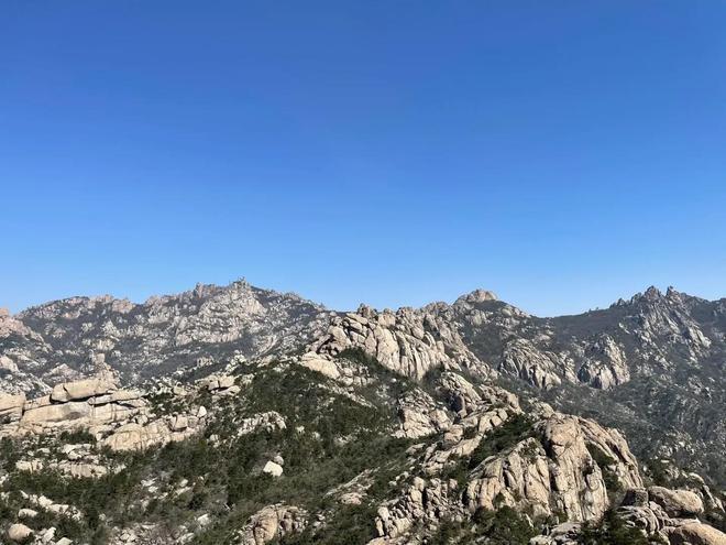 戶外網紅濤哥在山東青島的嶗山失足死亡。