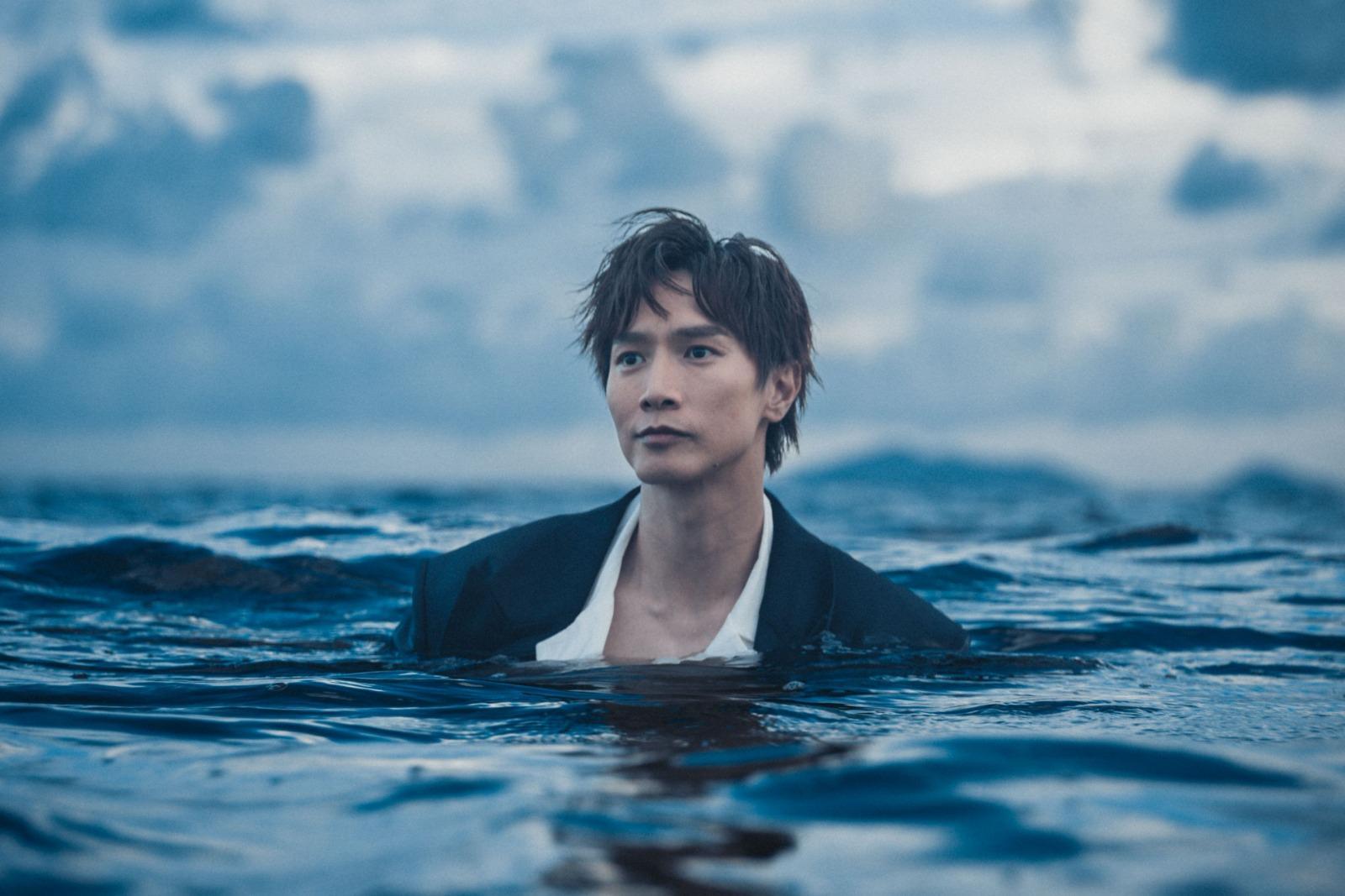 入行19年的Jason曾兩度登上紅館,先後三次於叱咤頒獎禮摘下男歌手銀獎。