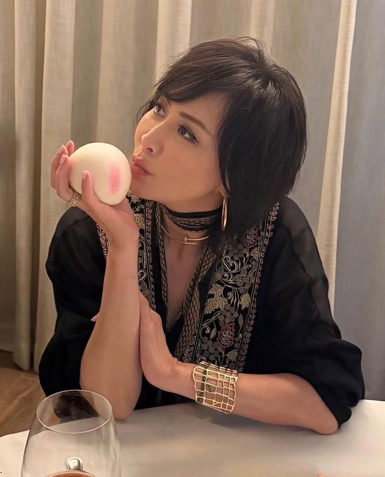 劉嘉玲12月8日將迎來60大壽。