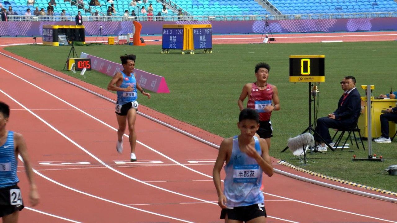 港隊代表謝俊賢在全運會10000米以第24名完成,成績30分52秒23。