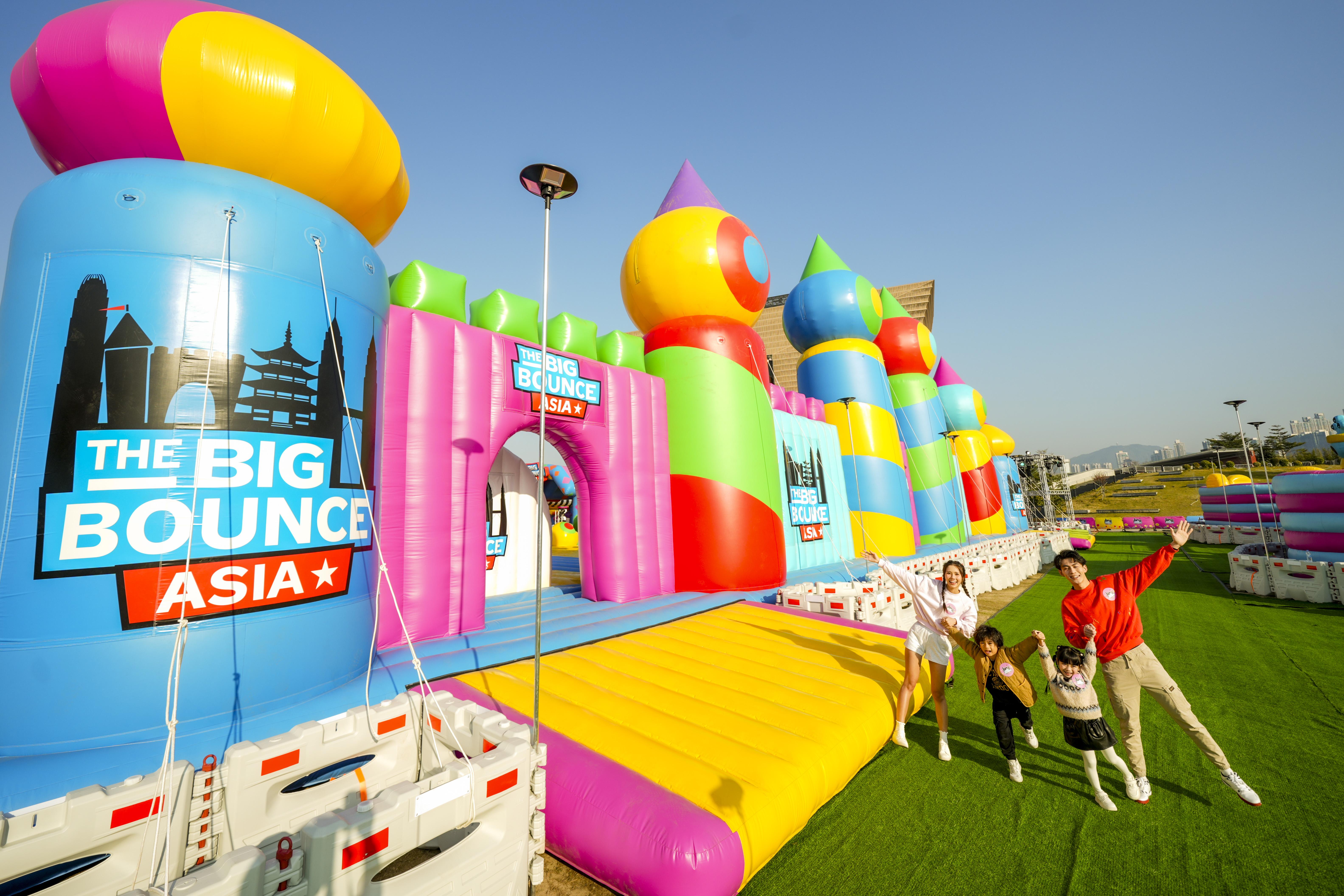 4大巨型彈跳區佔地10萬呎 最長150米障礙賽+全球最大充氣城堡