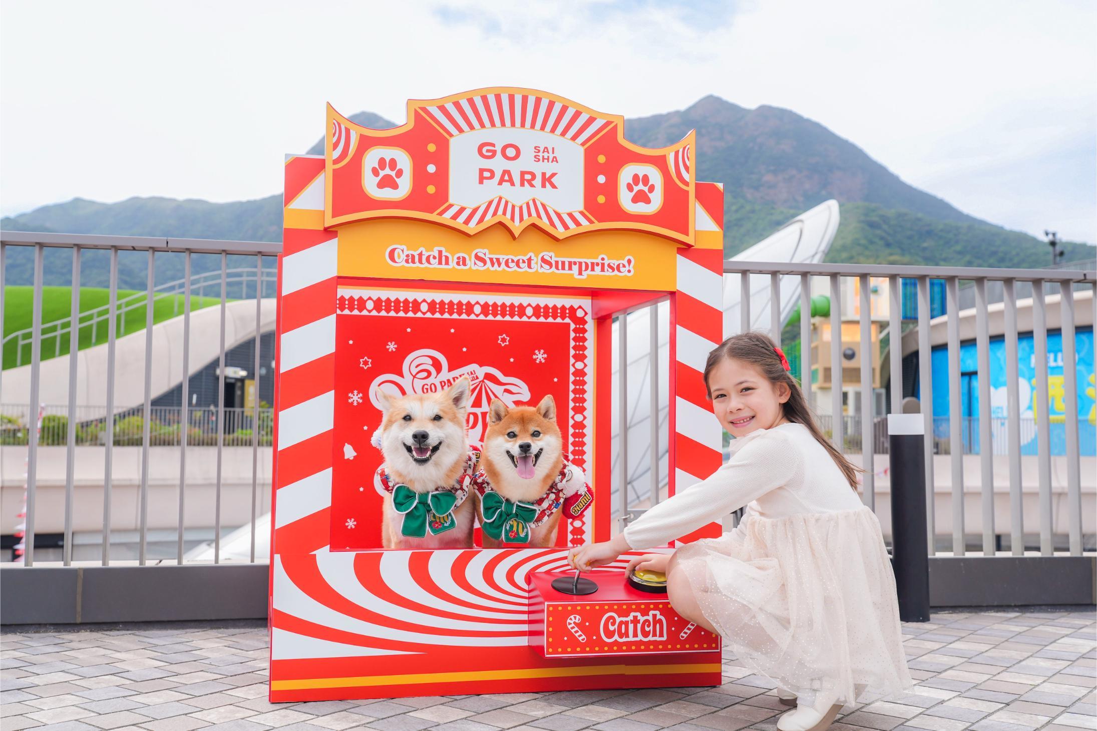 場內亦增添不同聖誕場景打卡專區