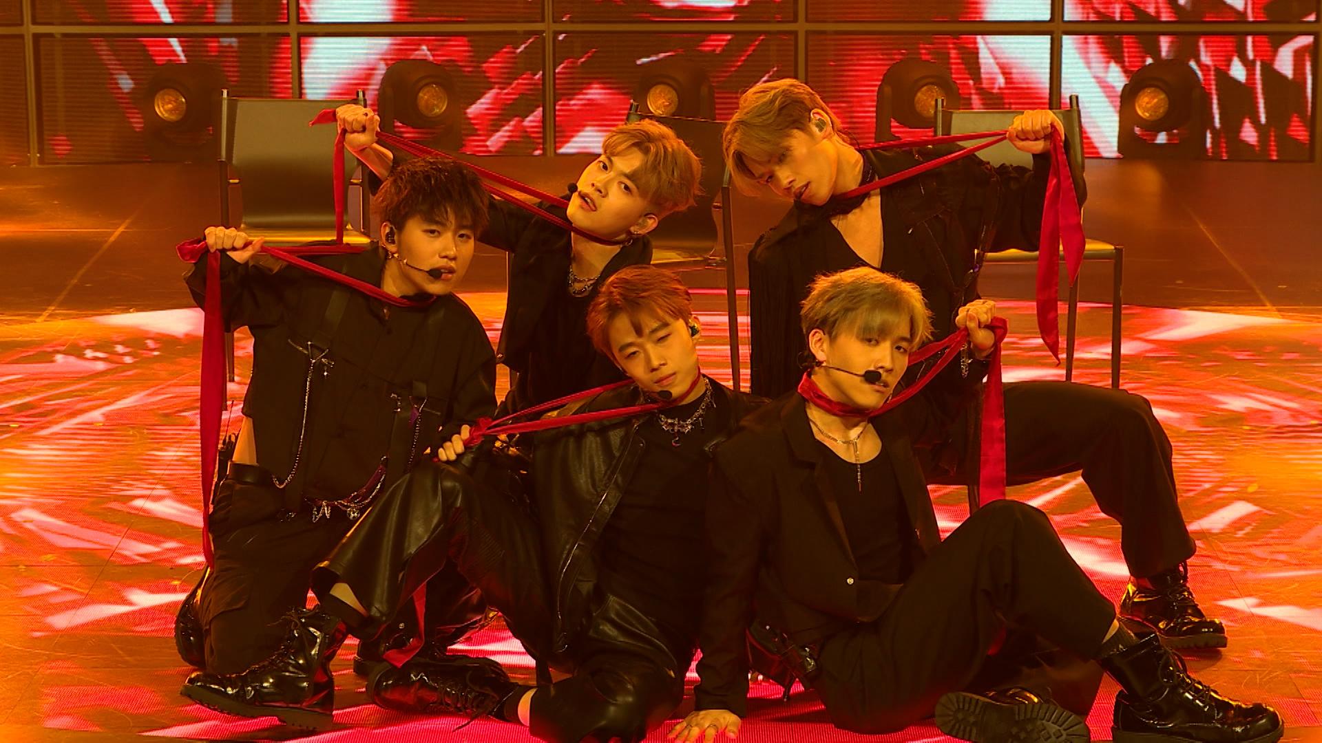 第3組是平均年齡最小的一組,成員包括:12號小雞、92號Bosco Kwan、22號Alvin Lai、6號Gordon以及52號DaiMa。