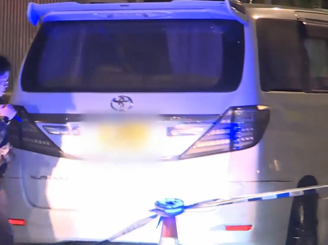 旺角路障七人車司機棄車逃遭制服,檢4000元依托咪酯另揭偷車。(有線新聞截圖)